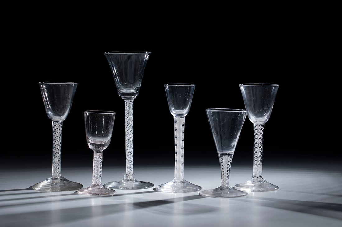 Mixed lot of six thread glasses (1 of 1)