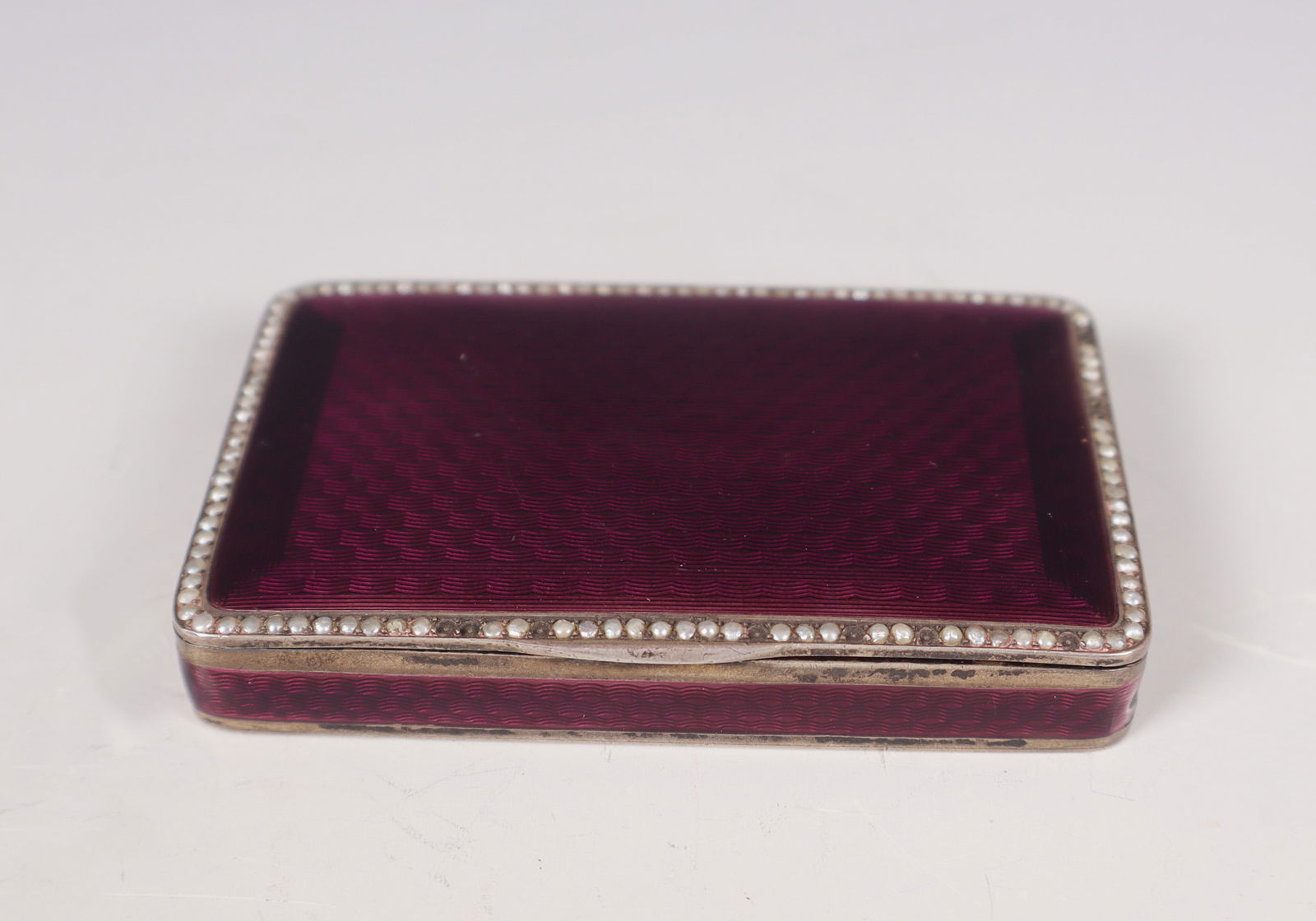 Kleine Emaildose (1 of 2)