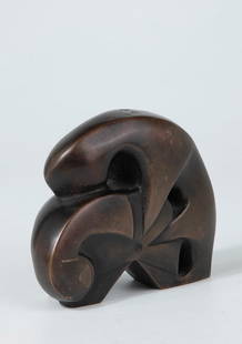 Pierre Schumann: Pierre Schumann 1917 Heide - 2011 Eutin Due animali in amore. Bronze, dark brown patina. Signed and numbered: Schumann (embossed) 15/60 (incised). H. 9.5 cm; L. 10.8 cm.