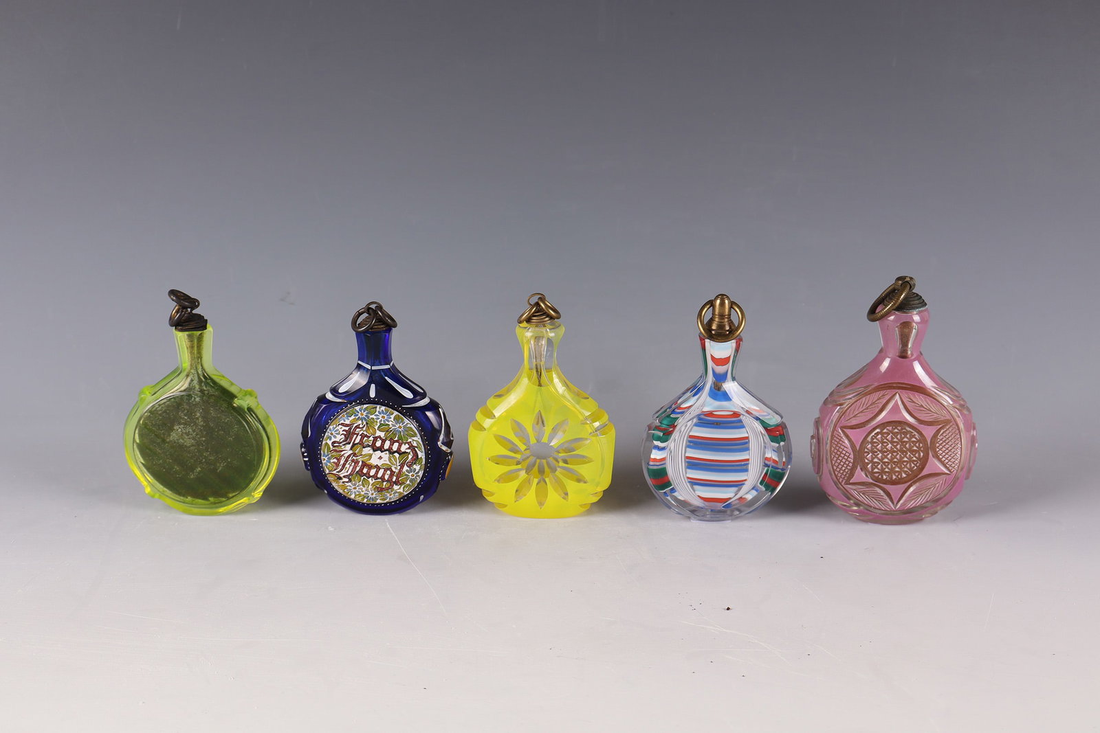 Five snuff bottles (1 of 2)