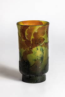 Beaker vase with oak leaves: Beaker vase with oak leaves, Emile Gallé, Nancy, c. 1900 Colourless glass with partly striped meltings of coloured glass powder and metal compounds in turquoise, light and dark green, orange-brown ov