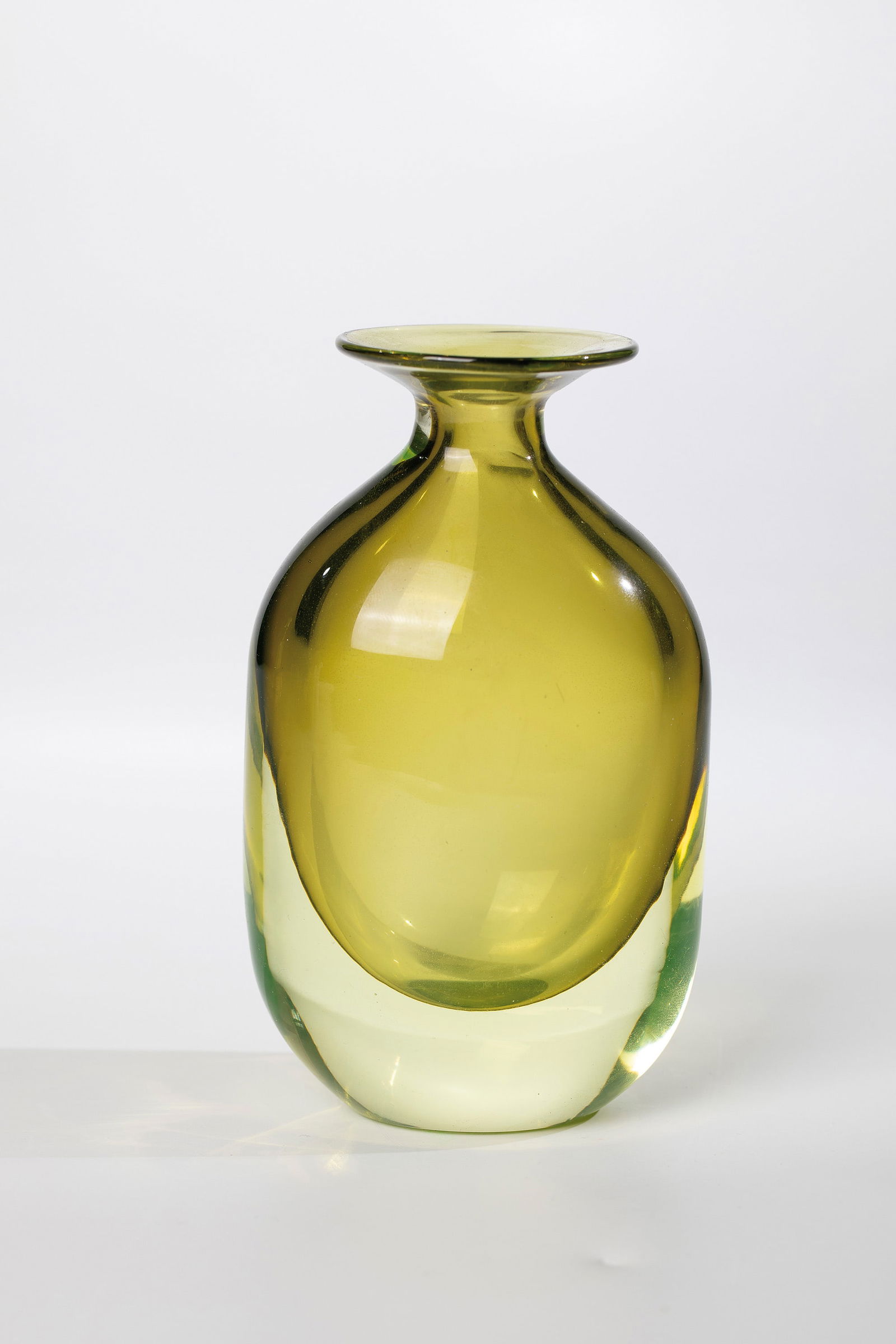 Bottle vase ''Sommerso'': Bottle vase ''Sommerso'' Antonio Da Ros (design), Vetreria Gino Cenedese, Murano, 1963 Anna-yellow glass with light yellow underlay. H. 15 cm. Please note that this object is subject to standard taxat