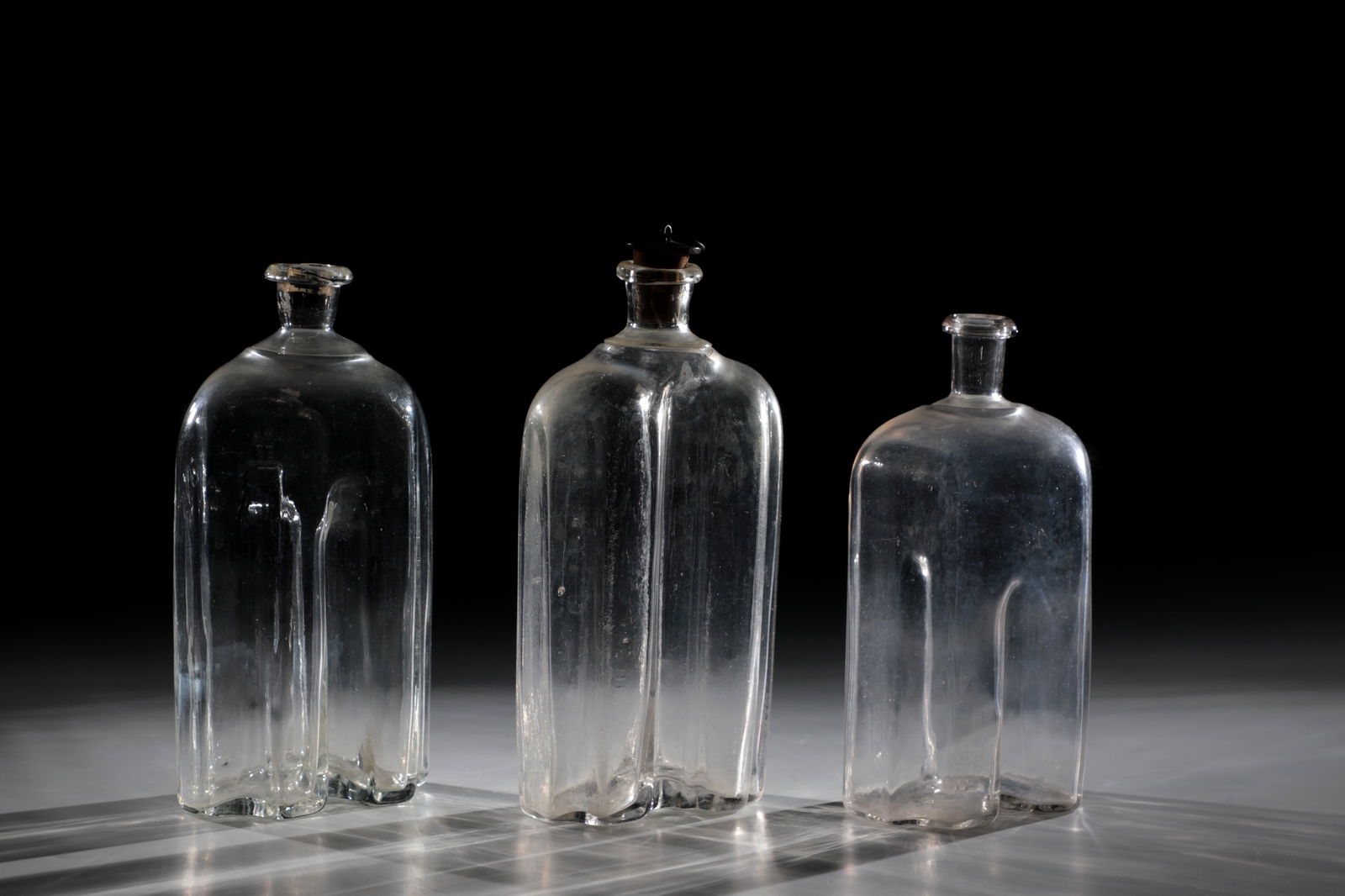 Mixed lot of three stylus bottles (1 of 1)