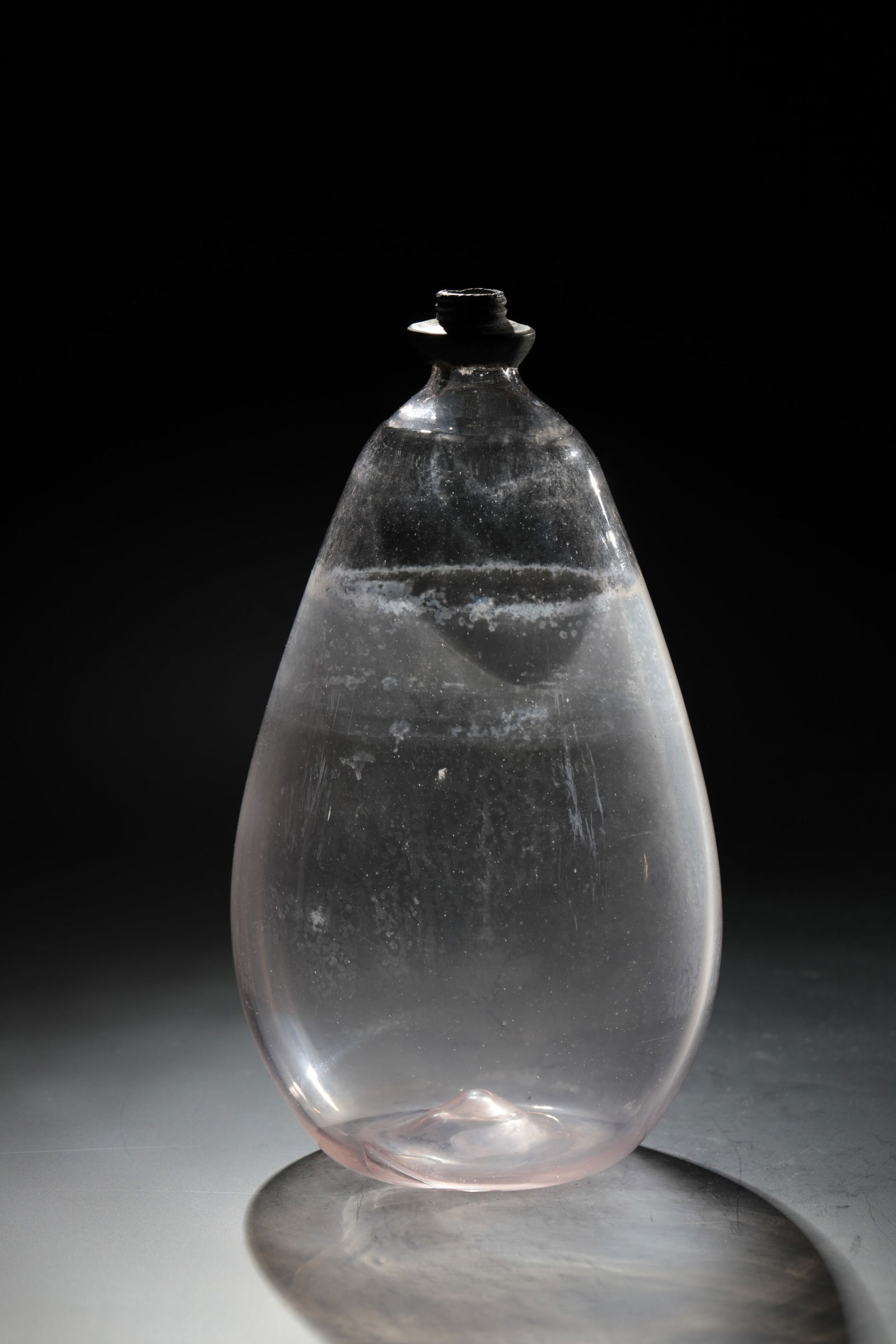 Bottle with tin screw cap (1 of 1)