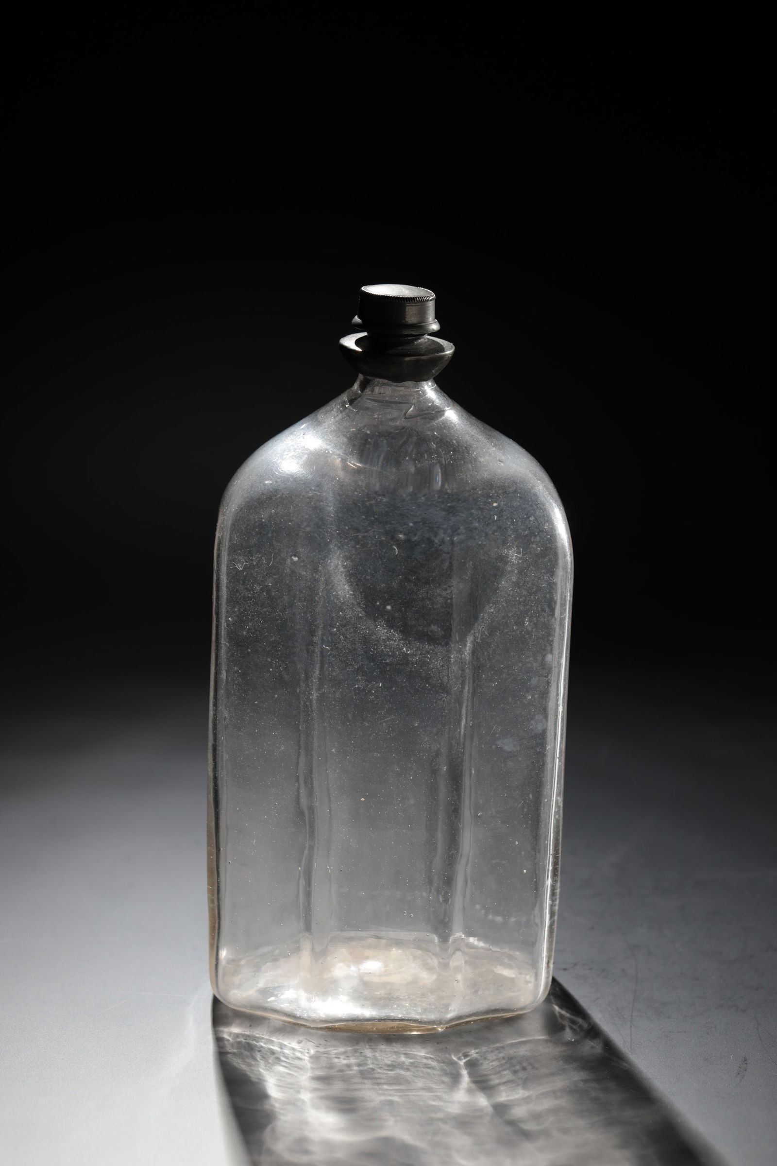 Liquor bottle with tin screw cap (1 of 1)