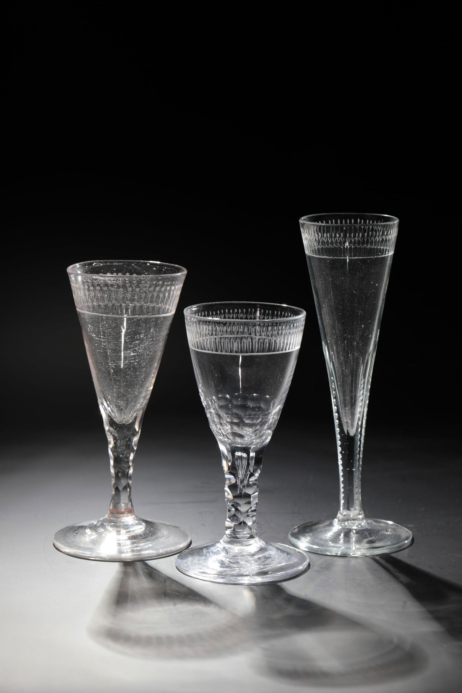Mixed Lot of Three Pointed Goblets (1 of 1)