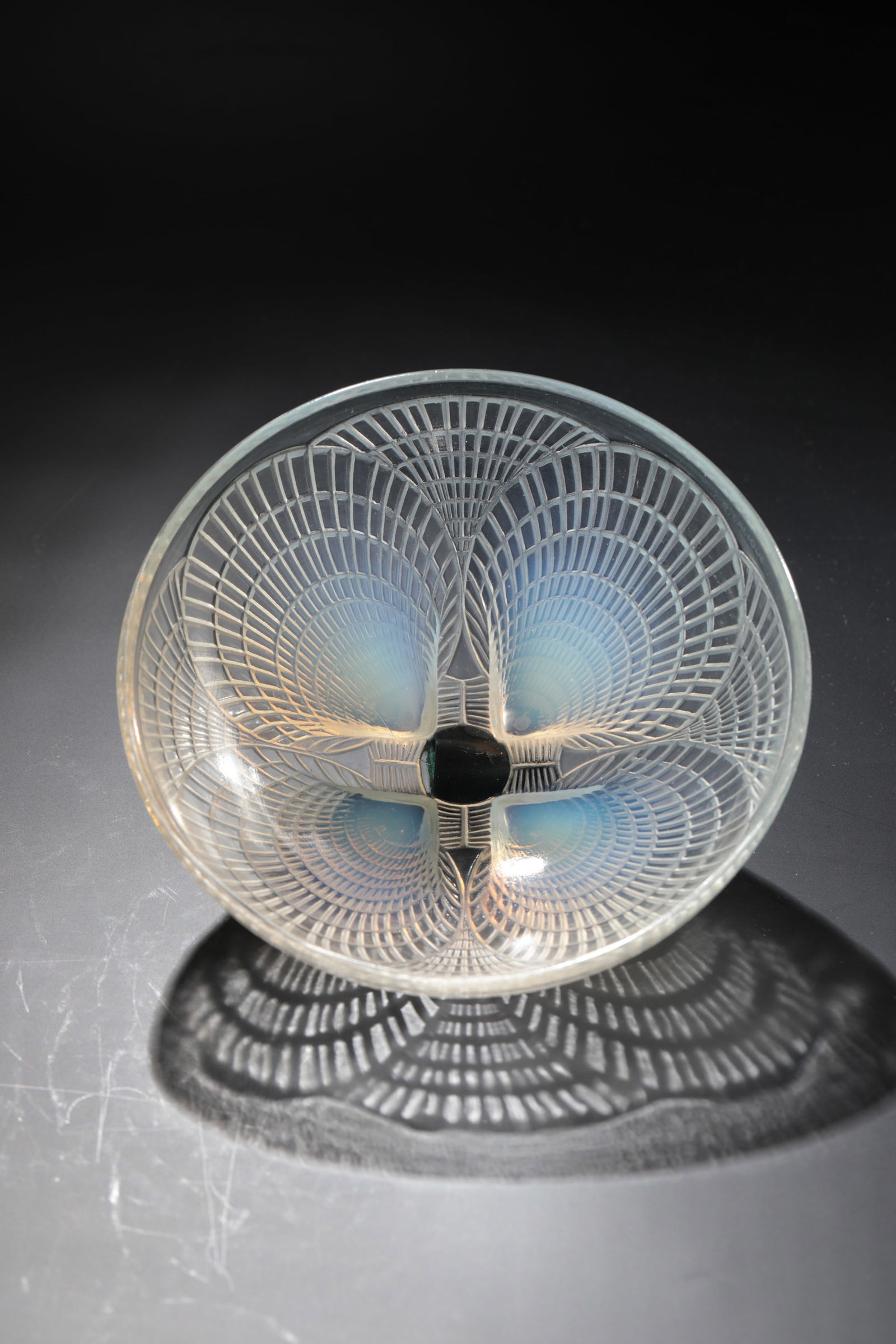 Bowl ''Coquilles N° 4'': Bowl ''Coquilles N° 4'' René Lalique, Wingen - sur - Moder, 1924 Colourless, partly opalescent glass, moulded. Below the muzzle inscribed: R. LALIQUE (compression pressed). D. 16 cm Lit.: G. Cappa,