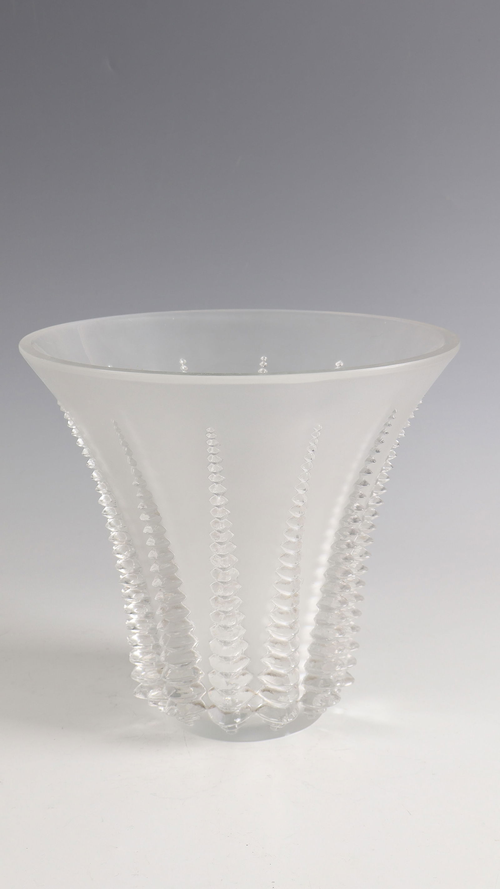 Vase ''Font - Romeu'': Vase ''Font - Romeu'' René Lalique, Wingen - sur - Moder, 1936 Colourless glass, moulded, refinished by polish. Underside in vibro engraving inscribed: Lalique France. H. 22 cm Lit.: Marcilhac,