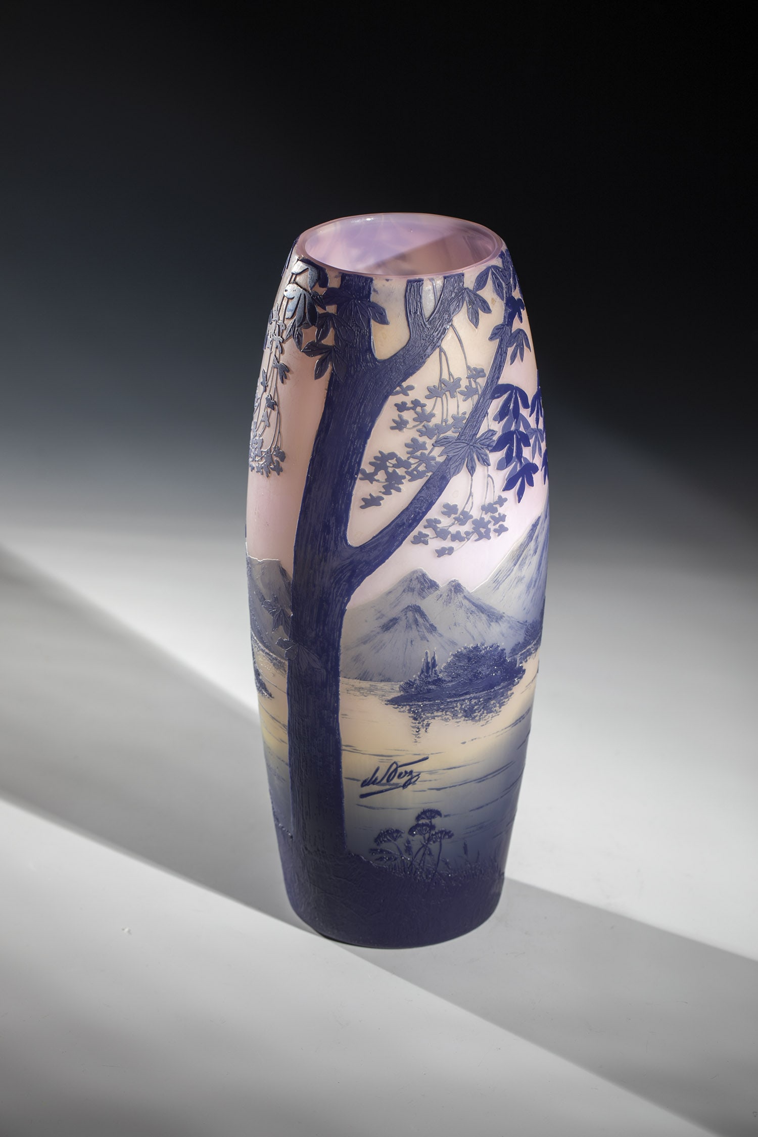 Vase with mountain lake: Vase with mountain lake Camille Tutré de Varreux (design), Cristallerie de Pantin, STV & Cie., Pantin/Seine, c. 1910 Colourless glass, underlaid with ruby pink opal, double orange-yellow and blue