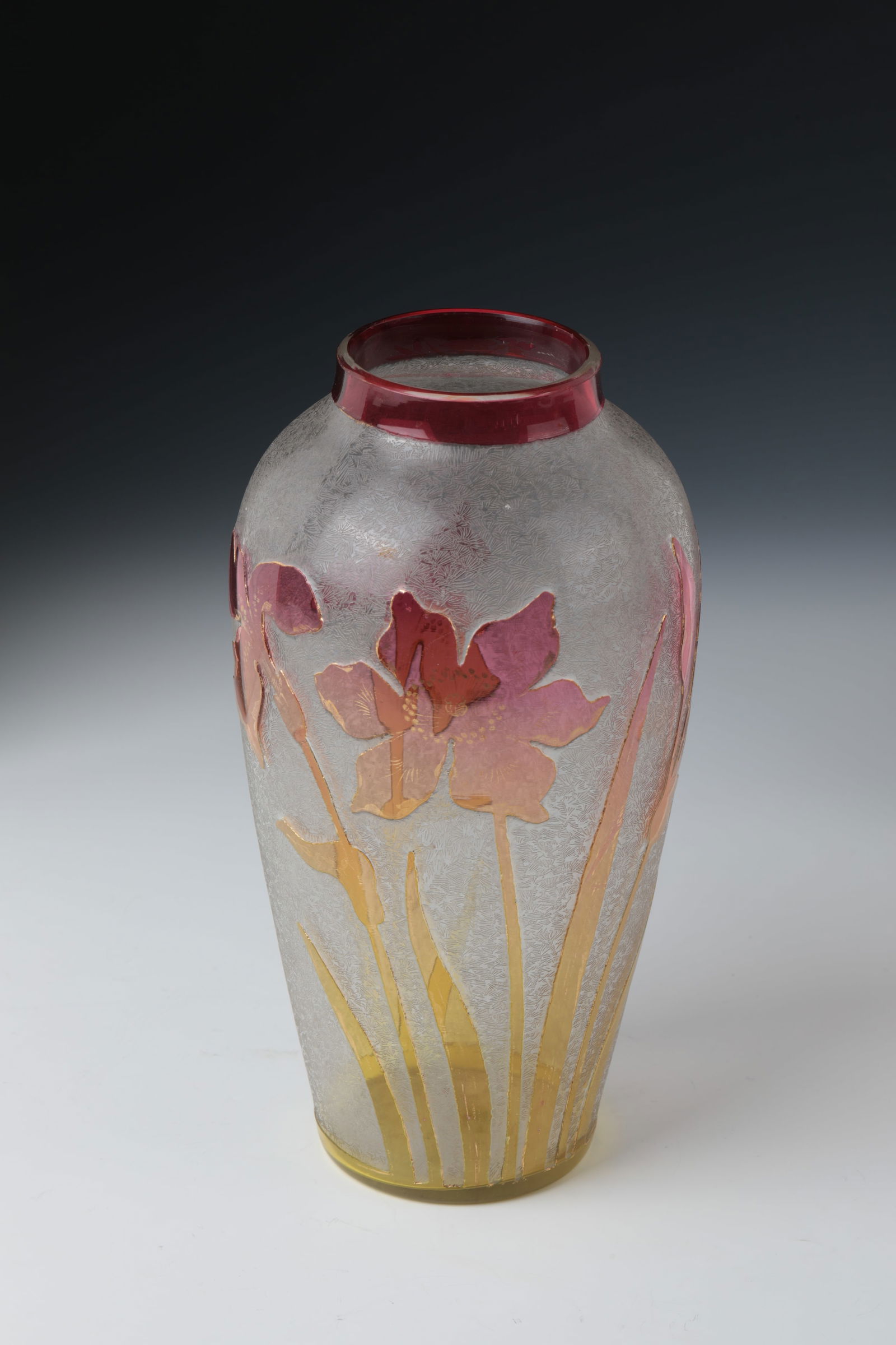Baluster vase with lily: Baluster vase with lily Josef Riedel, Polaun, c. 1900 (attributed) Colourless glass, yellow-pink overlay. Circumferential etched décor: flower and leaves of the lily. Contour and interior drawing in
