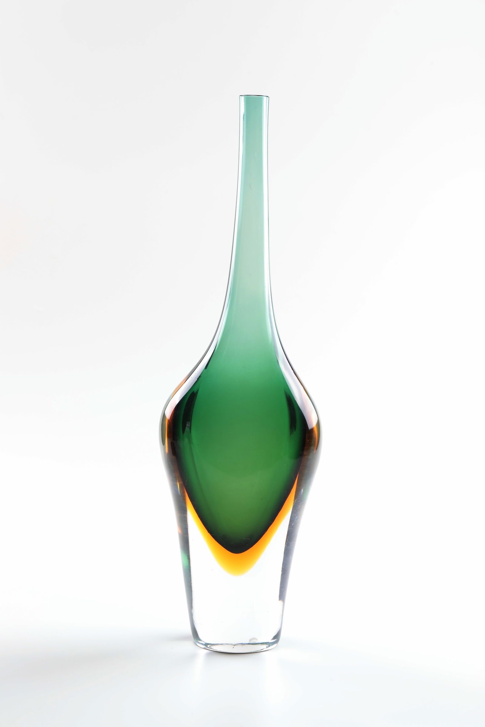 Vase ''Sommerso'': Vase ''Sommerso'' Flavio Poli (design), Seguso Vetri d'Arte, Murano, c. 1953 Colourless glass with green and yellow underlays ('Verde-Giallo'). H. 22.5 cm. H. 44 cm.