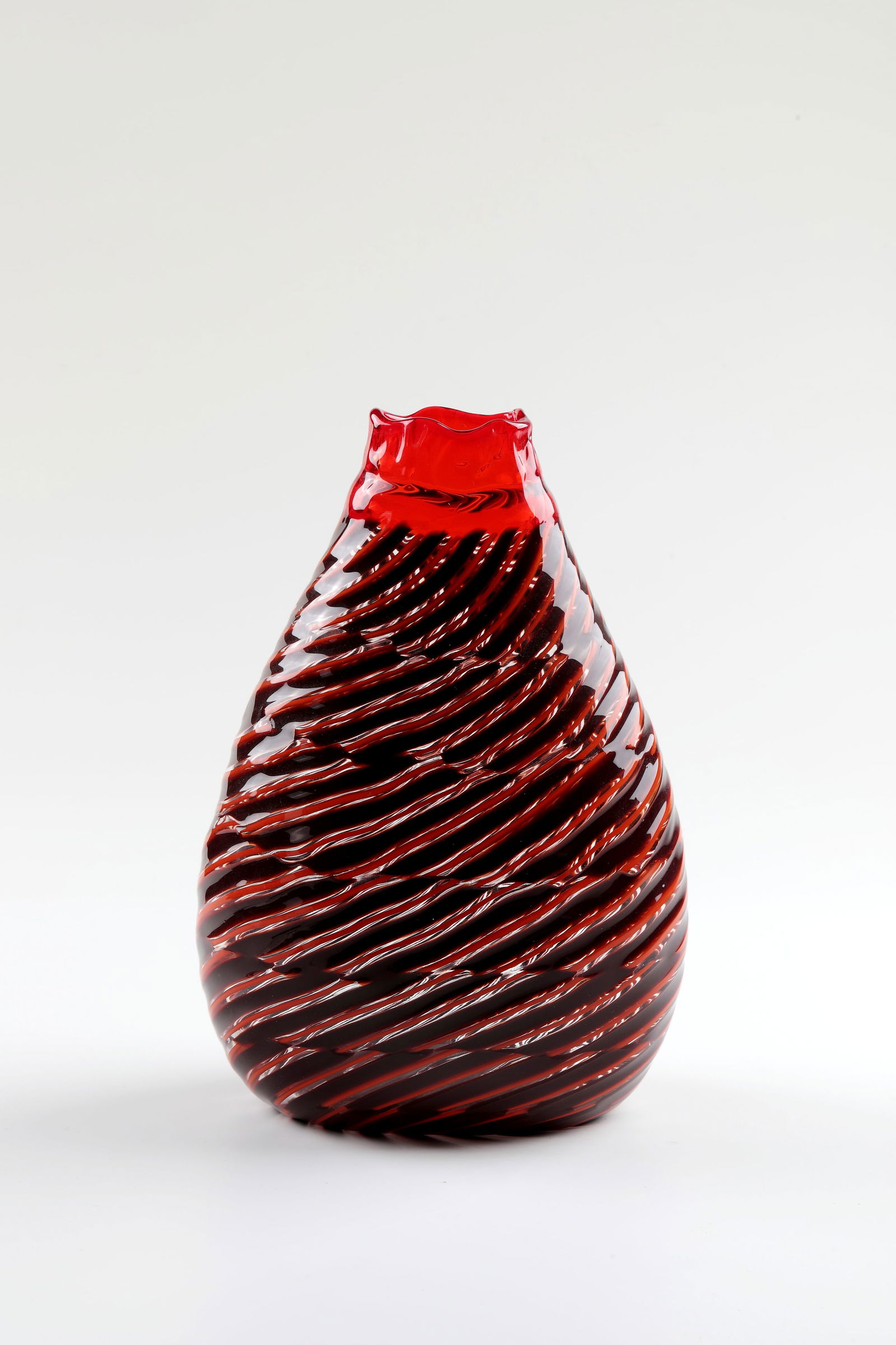 Vase ''Campi Flegrei'': Vase ''Campi Flegrei'' Daniela Zentilin & Stefano Zennaro, Murano, 2006 Colourless glass with multi-row spiral melted glass bands in reddish-brown with opacrote contouring. The attached, freely