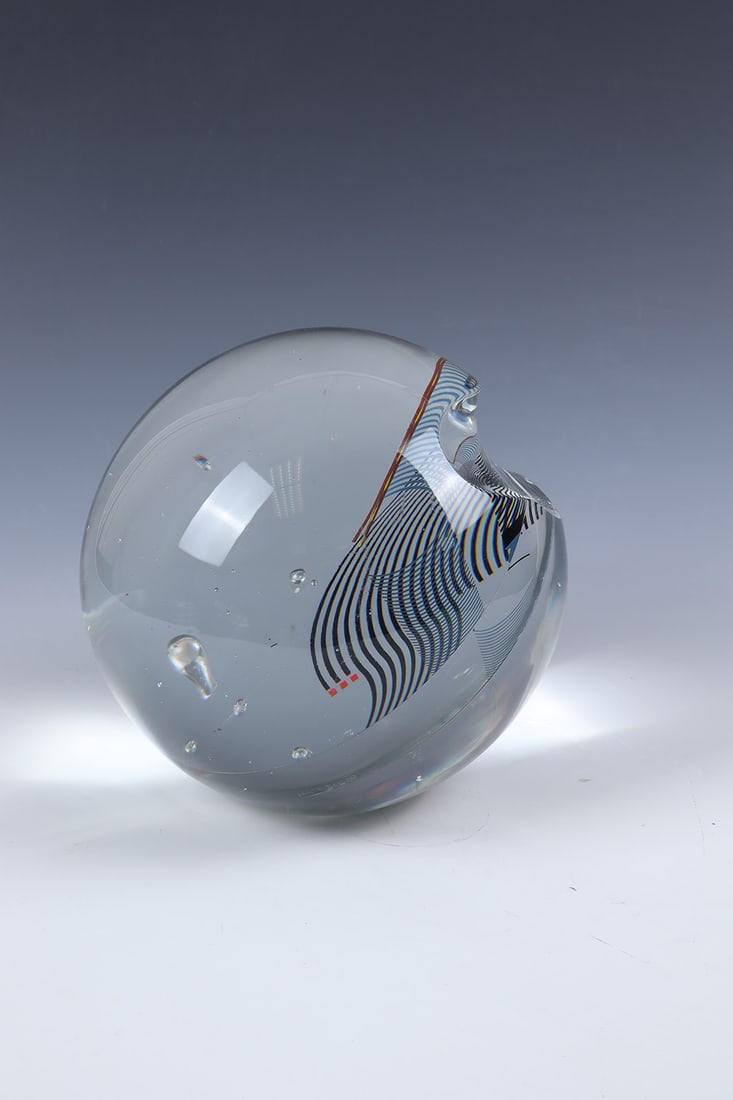 Spherical object Jan Fisar, 1989: Spherical object Jan Fisar, 1989 Optical glass, burned-in decals, glued, ground and polished. In diamond sketch inscribed: JAN FISAR 89. H. 21.5 cm. Lit.: Glasgalerie Hittfeld - E. Stölting, Jan