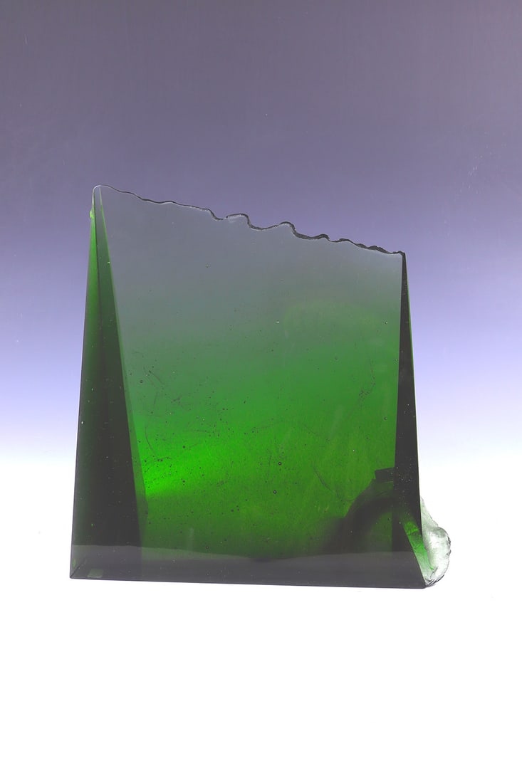 Object Stanislav Kostka, 1991: Object Stanislav Kostka, 1991 Green glass, molten, cut and polished. Monogrammed and dated in engraving: SK (ligated) '91. 30.5 x 32 x 15 cm. Lit.: H. Ricke, Czech Glass 1945 - 1980, pp. 46, 54 & 424.