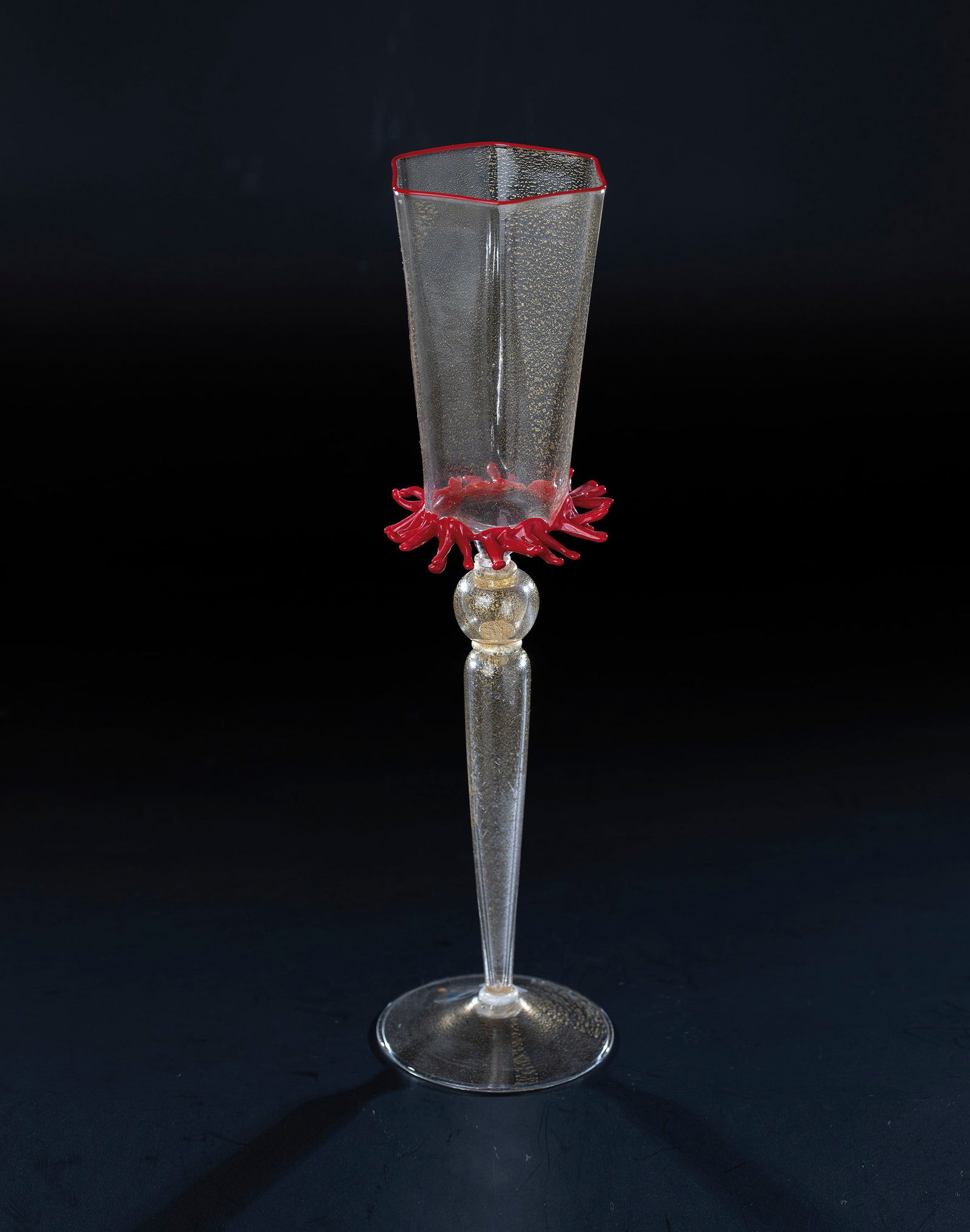 Tall drinking glass: Tall drinking glass Idea Murano s.r.l., Murano, ca. 2002 Colourless glass with finely cracked gold foil melting. Below the chalice made of red, opaque glass, circumferential application in the shape o
