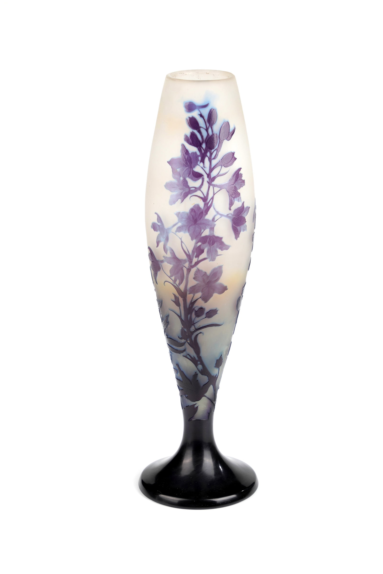 Large club vase with larkspur: Large club vase with larkspur Emile Gallé, France, Nancy, c. 1900 Colourless glass, underlaid with yellow gradient on the inside and violet overlaid on the outside. Disc base with ground tear-off.