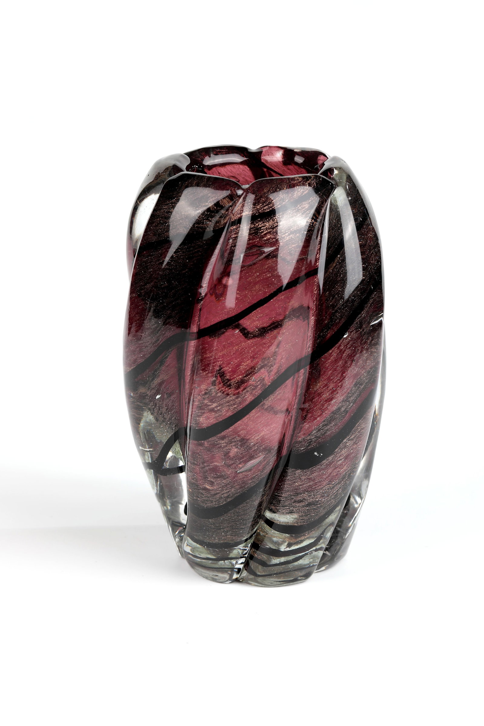 Vase ''a spirale'': Vase ''a spirale'' Ercole Barovier (design), Barovier & Toso, Murano, c. 1938 Colourless glass, powder melting in old pink and aventurine. Between the layers a diagonal band in black-violet. The wall 