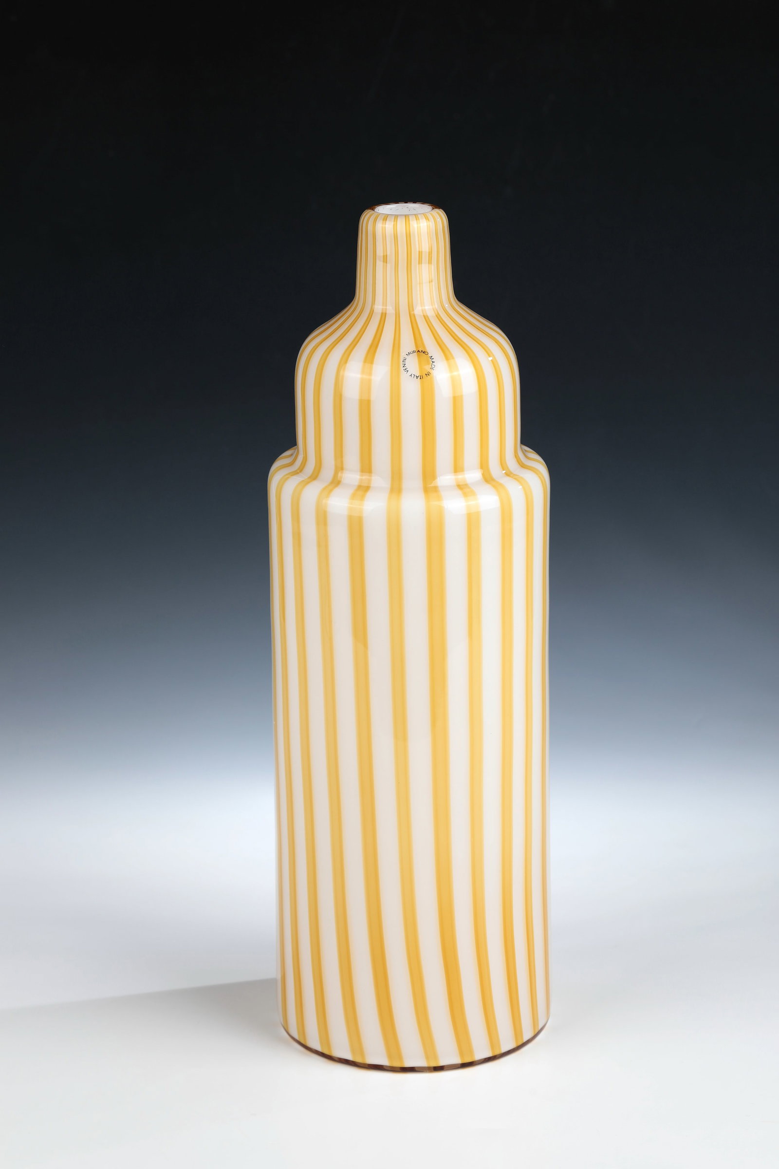 Vase object ''Berito'' (1 of 1)