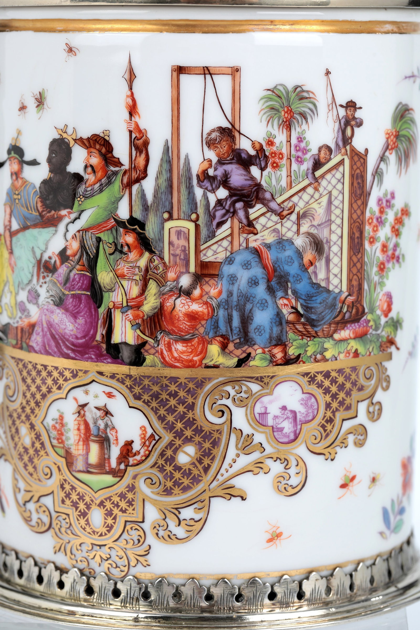Important lidded jug - 5