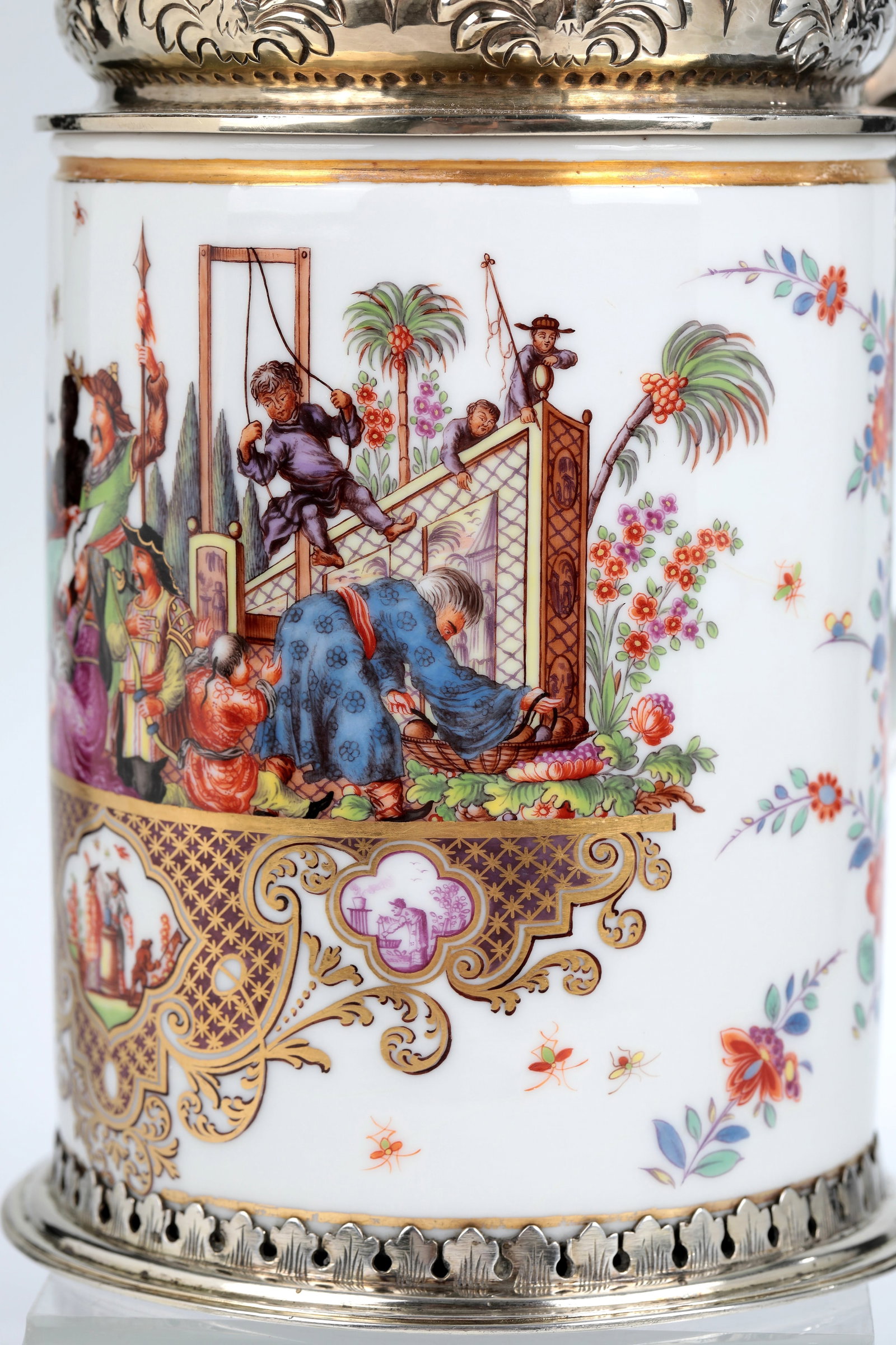 Important lidded jug - 6
