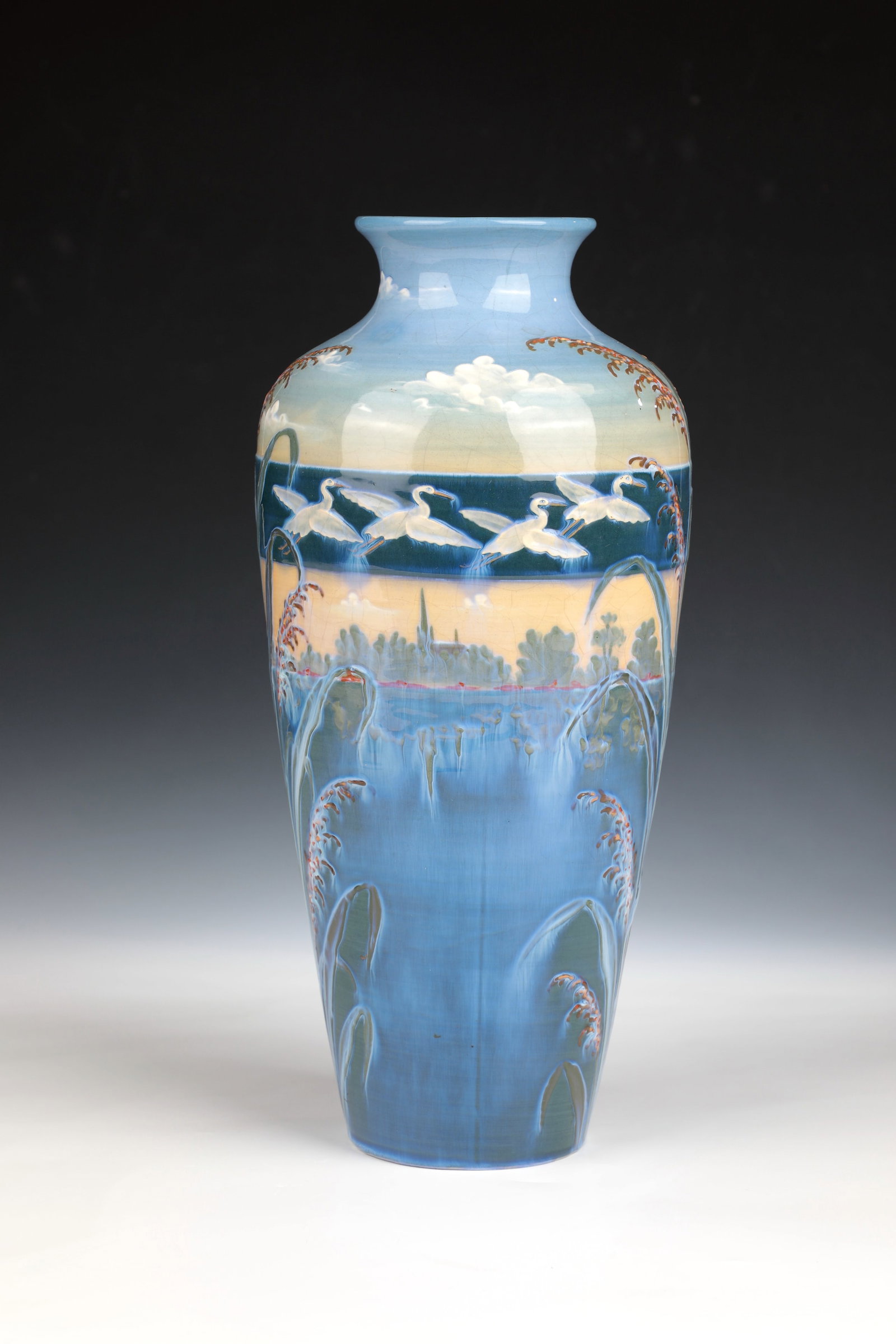 Vase: Vase Villeroy & Boch, Wallerfangen, c. 1900 Colourfully glazed décor: seascape with reeds and flying herons. Underside labeled: Wallerfangen (in underglaze black), 5037 (scored), 48 (stamped). H. 35