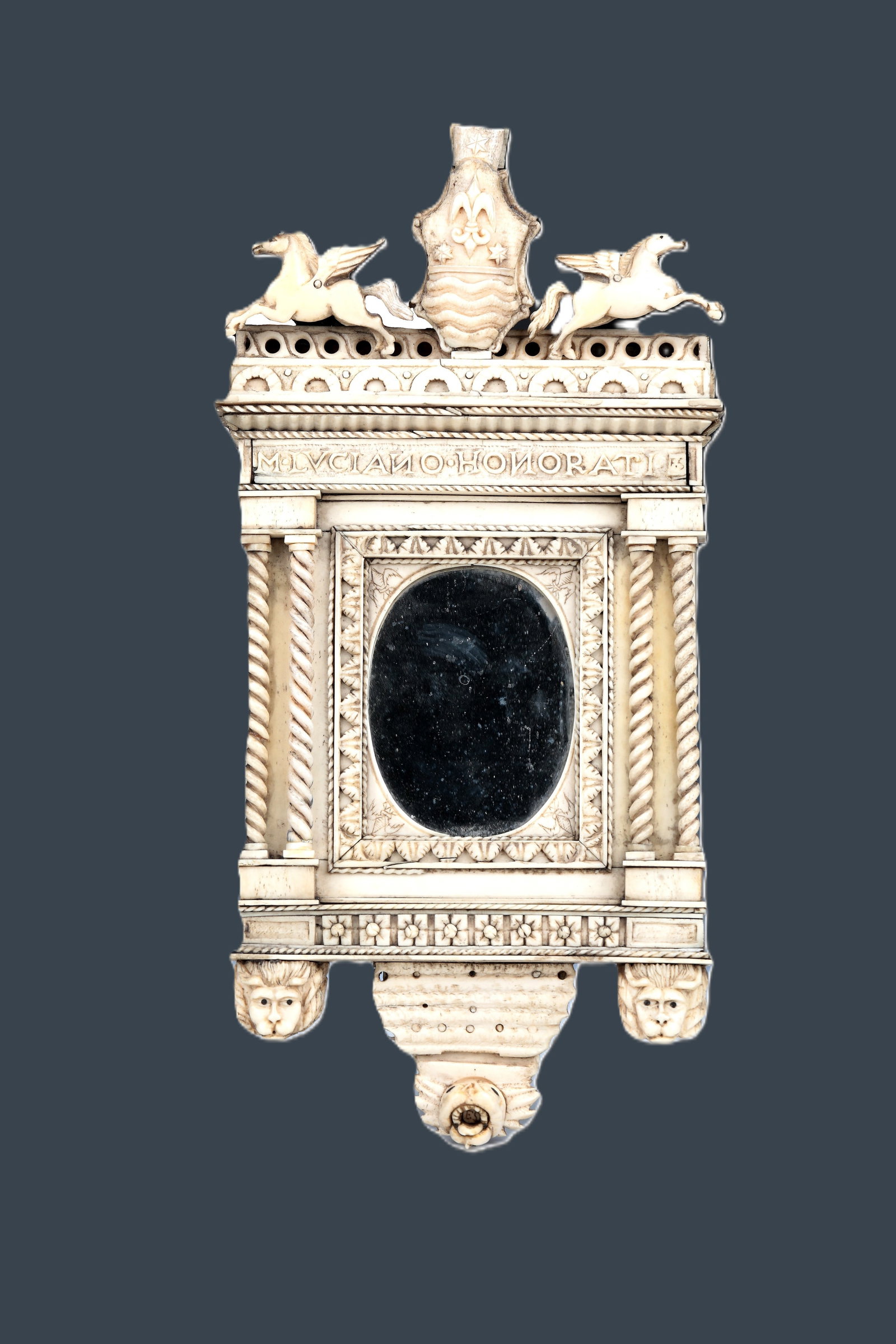 Architectural frame with coat of arms of Marquis Luciano Honorati: Architectural frame with coat of arms of the Marquis Luciano Honorati Italy, after 1673 Carved leg, worked as a triumphal arch, crowned by the coat of arms of the noblewoman Honorati between two winge