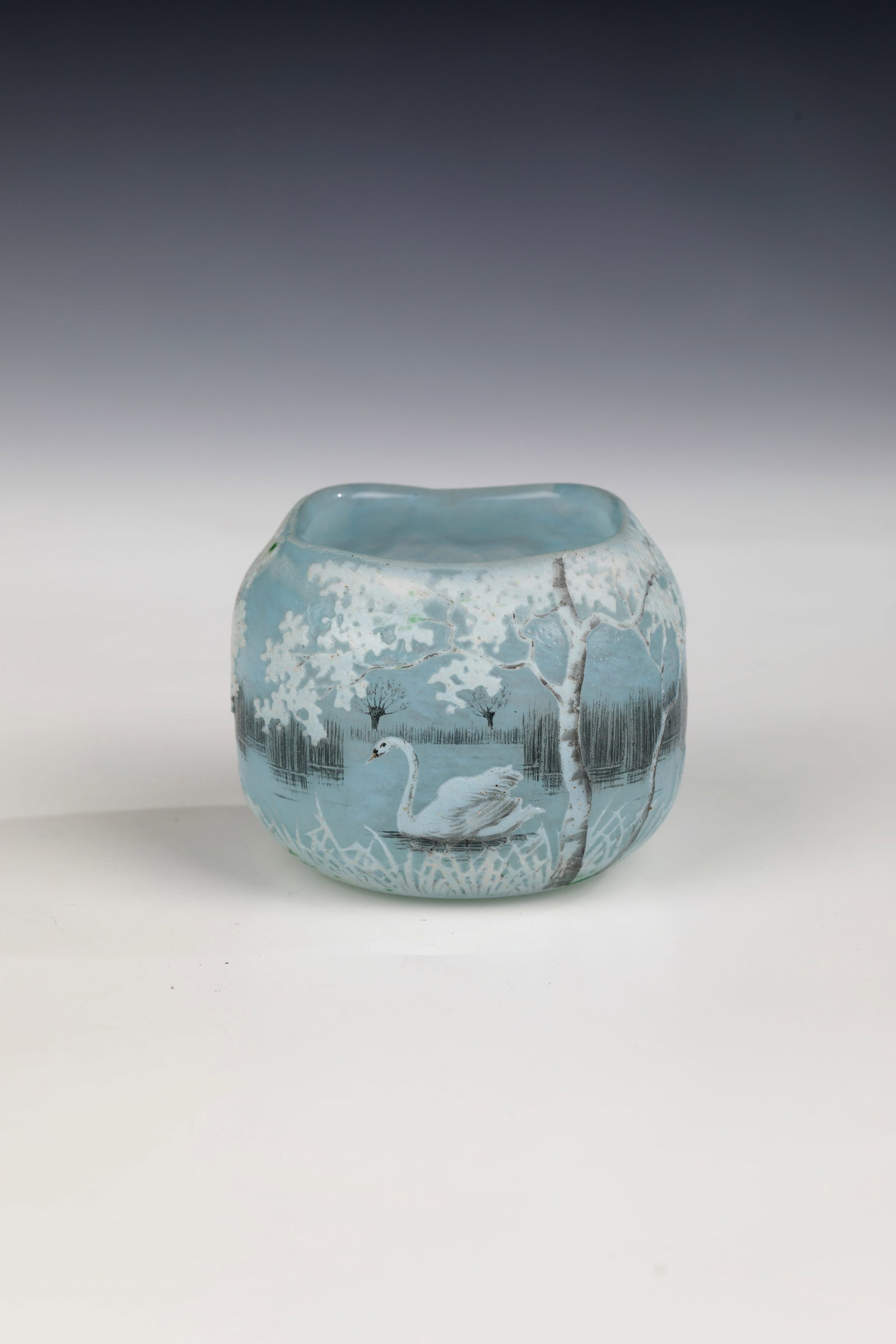 Small vase ''Paysage avec des cygnes sur le lac et des bouleaux'': Small vase ''Paysage avec des cygnes sur le lac et des bouleaux'' Daum Frères, Nancy, c. 1900 Colourless glass, opal white underlay, with bluish-white powder melting as well as white and green po