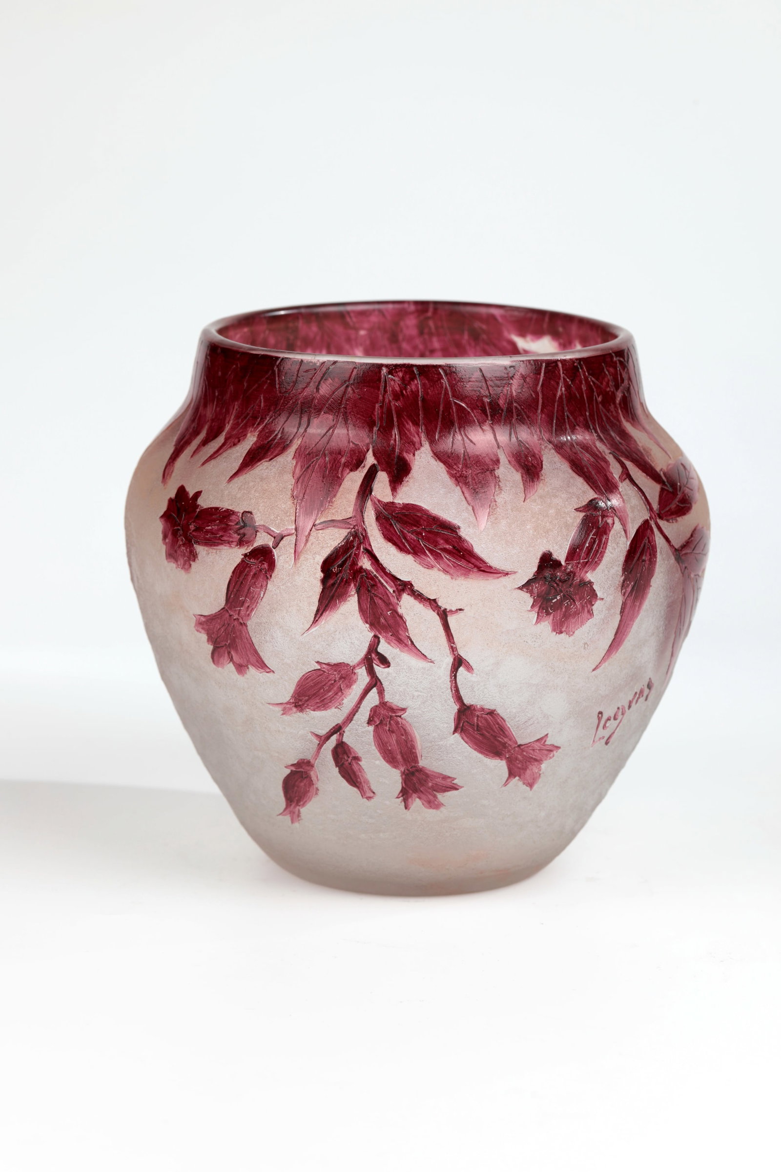 Vase ''Doria'': Vase ''Doria'' Legras & Cie., Verreries de Saint-Denis, circa 1910 Colourless, matt etched glass. Relief etched décor painted with ruby red enamel paint. Interior drawing in needle etching. Wall