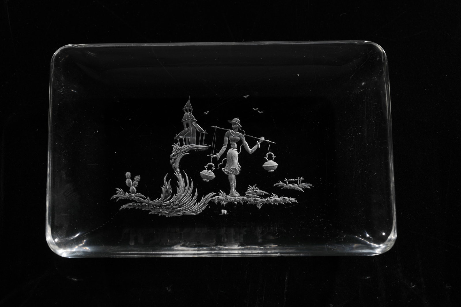 Ash bowl with chinoiserie décor (1 of 1)
