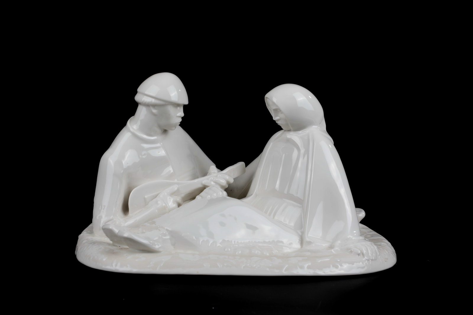 Group of figures ''Russian lovers'': Group of figures ''Russian Lovers'' designed by Ernst Barlach 1908, Schwarzburger Werkstätten On an irregular plinth, a couple of peasants sitting opposite each other, making music. Ivory