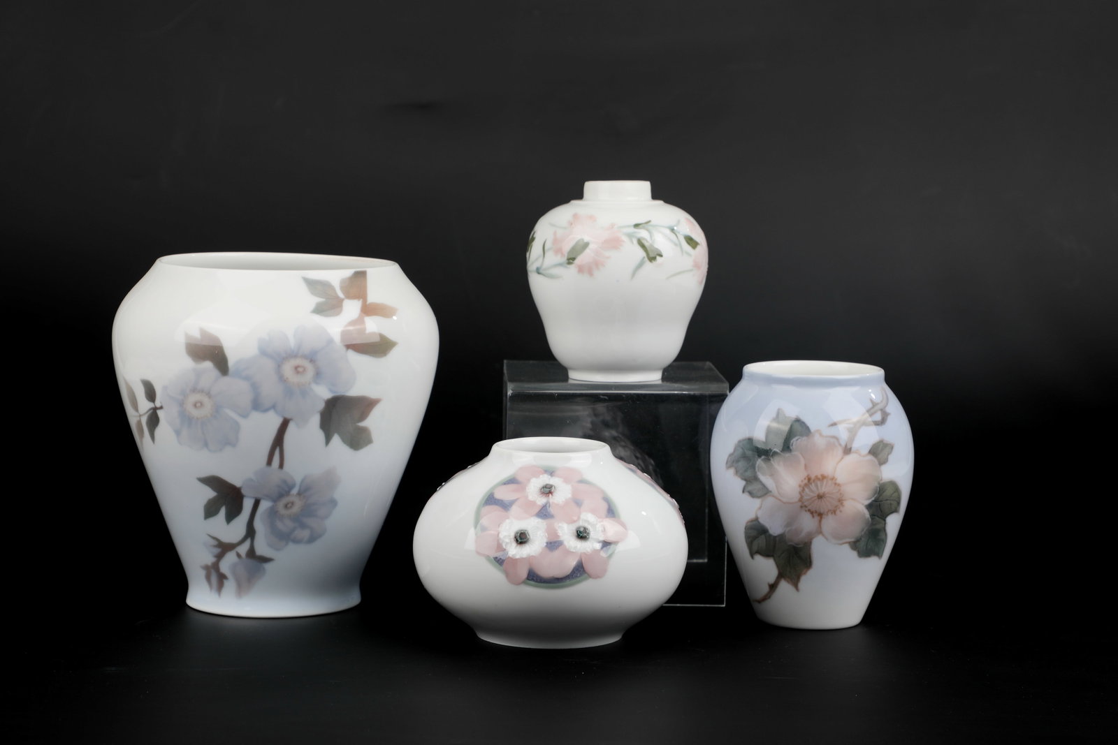 Three vases and a tea caddy (1 of 1)