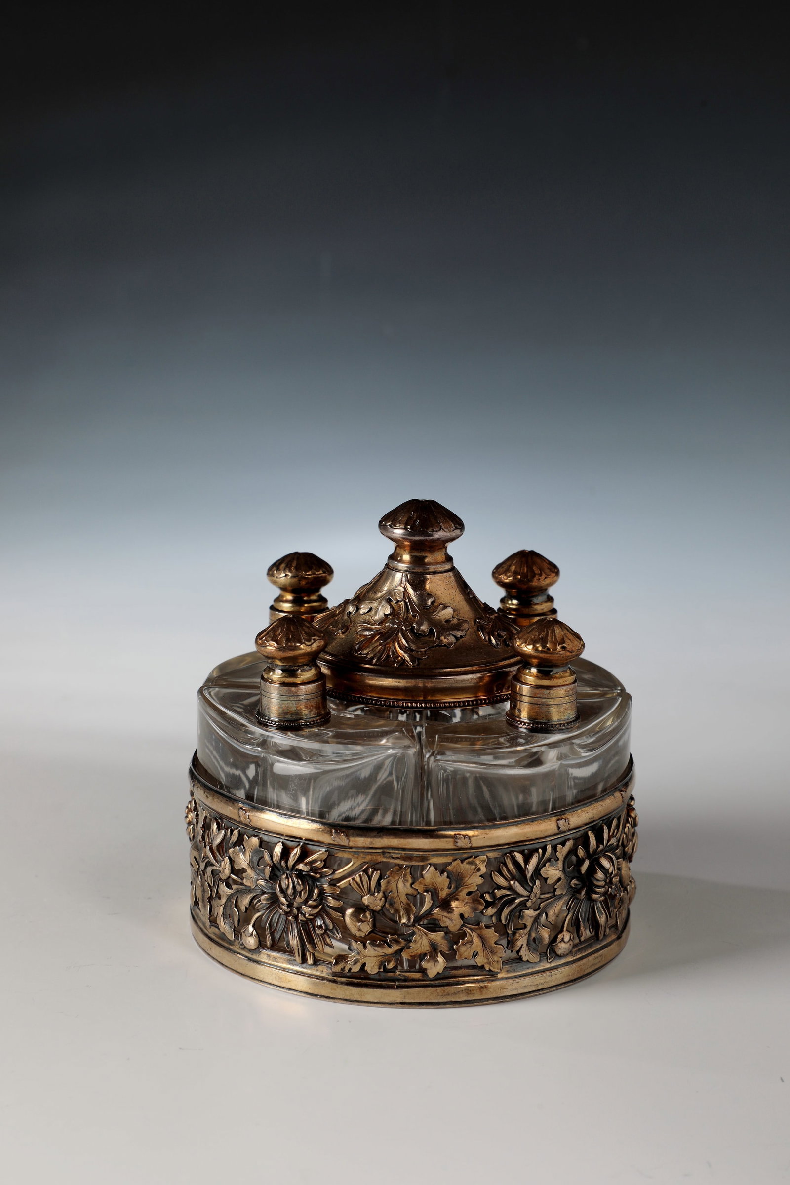 Perfume cruet (1 of 1)
