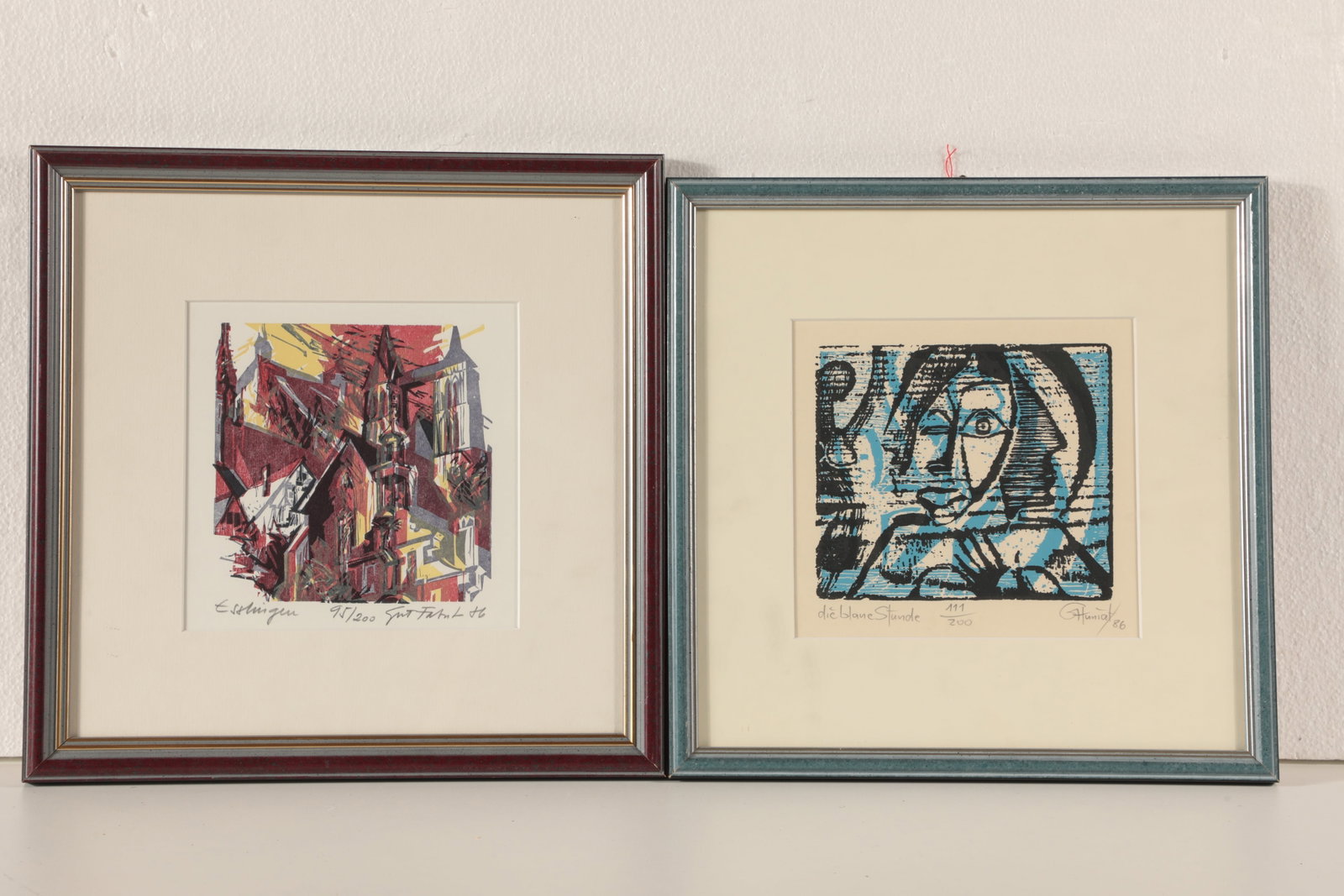 Colour woodcuts of the 1980s: 1) Gert Fabritius (*1940 Bucharest), Esslingen, 1986, color woodcut, numbered 95/200, inscribed and signed by hand.2) Günther Huniat (*1939 Thammühl/Bohemia, now Staré Splavy), The Blue Hour, 1986,