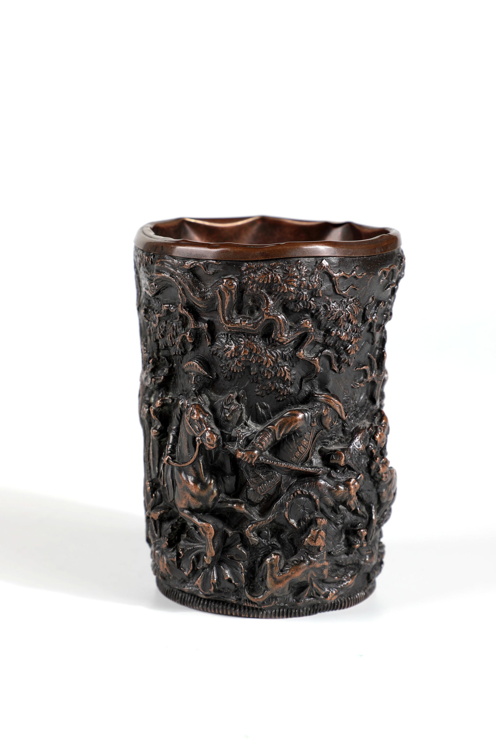 Mug with hunting party (1 of 2)