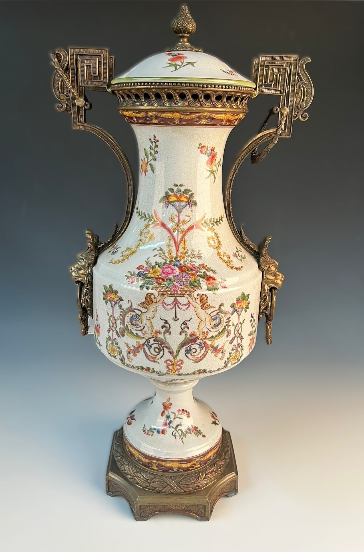 Lidded vase (1 of 3)