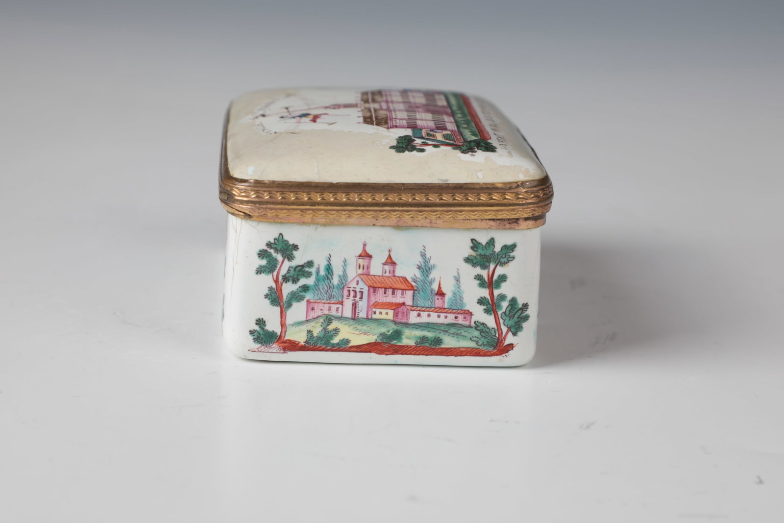 Porcelain box with views of the Peace of Hubertusburg - 7