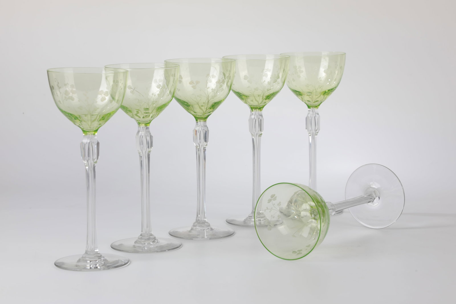 Set of Six Wine Glasses (1 of 1)