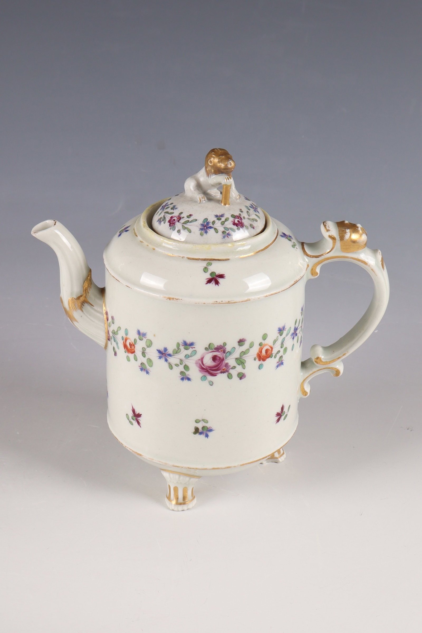 Small Coffee Pot (1 of 1)