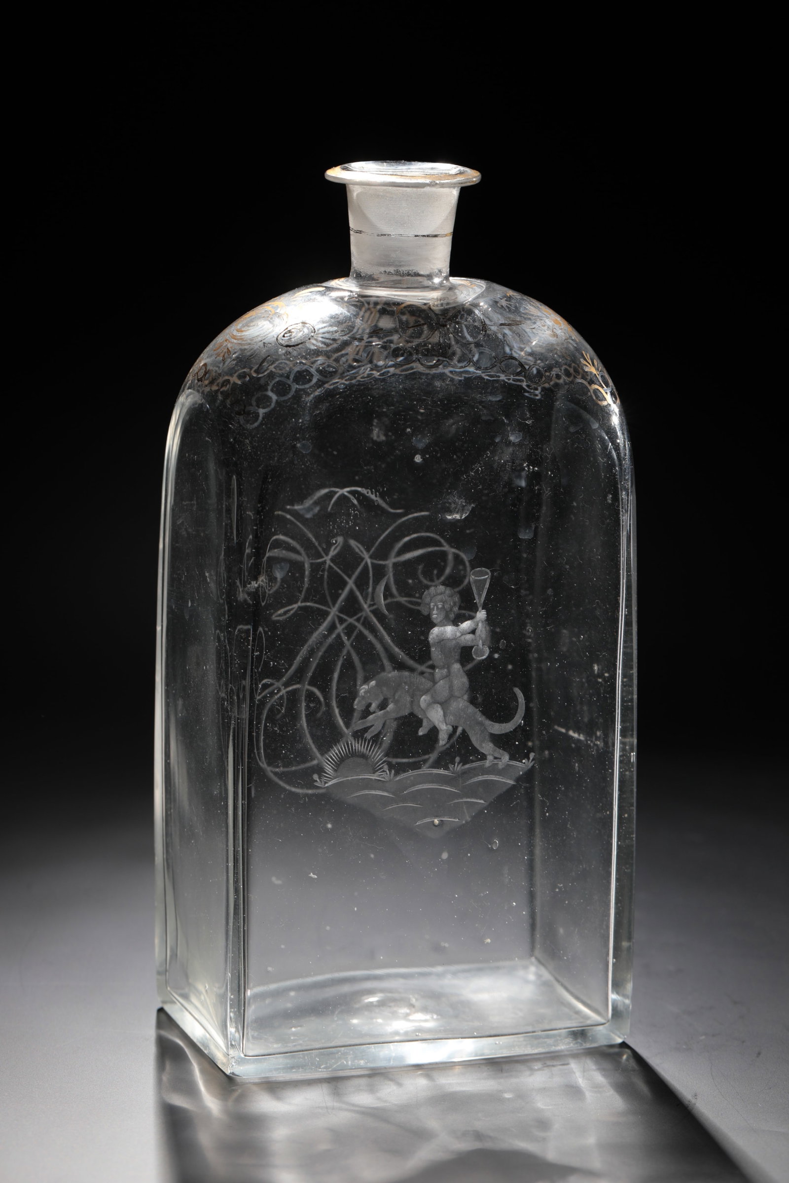 Square bottle with putto on panther (1 of 1)