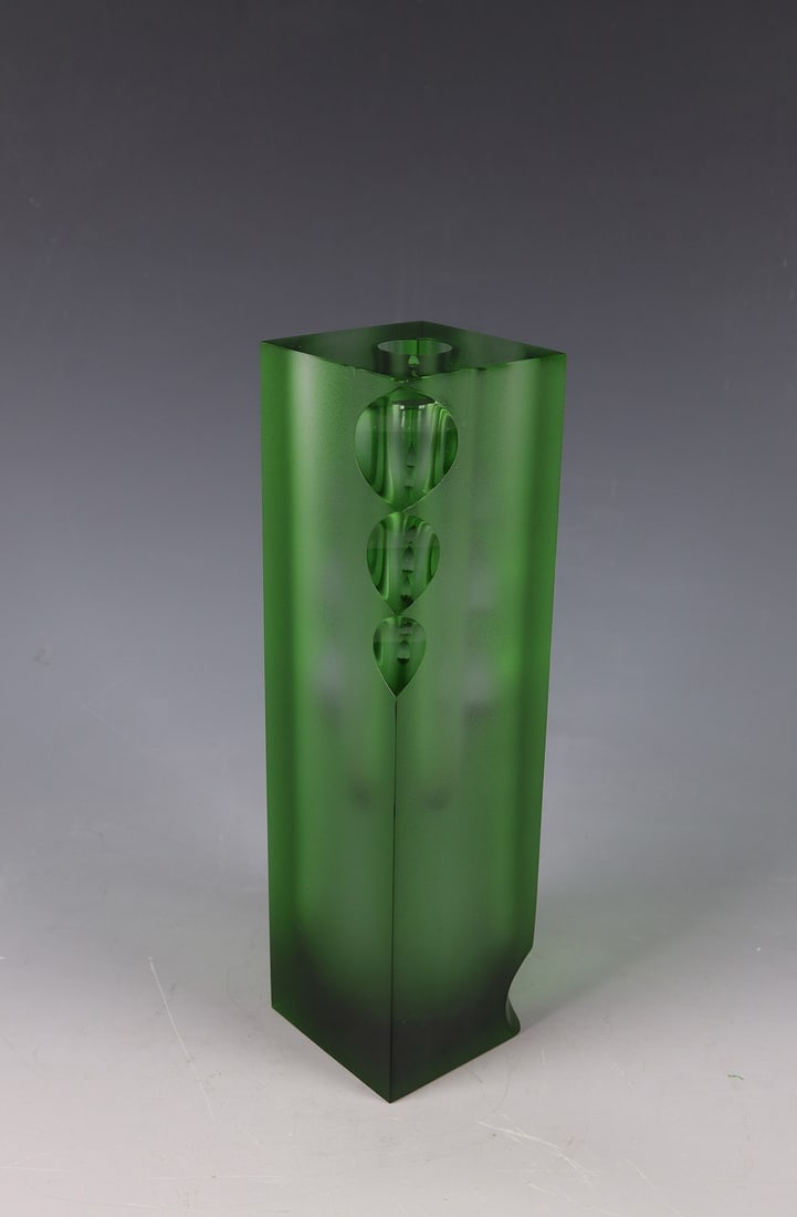 Vase - 2