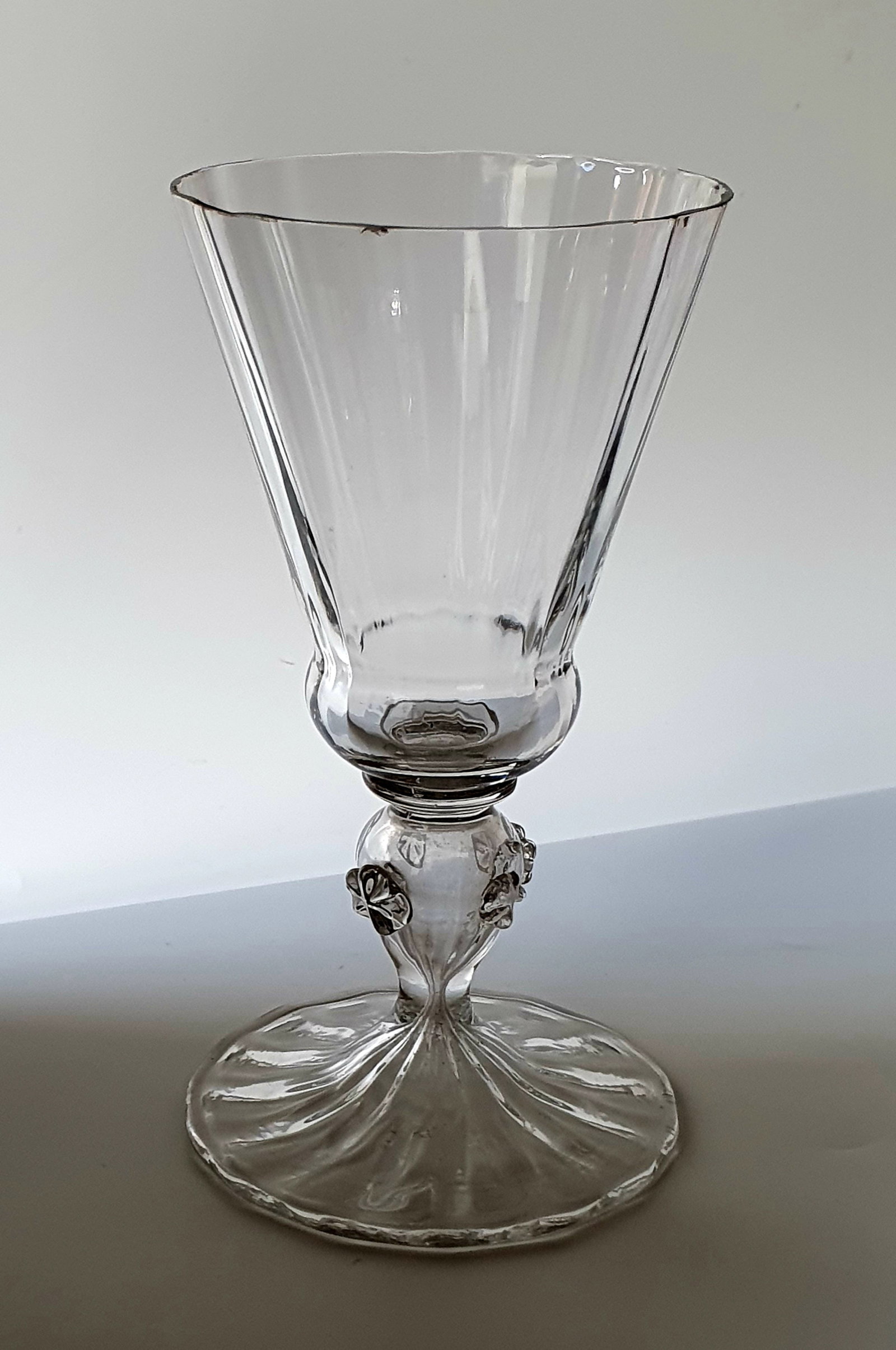 Mixed lot of three glasses and a gift jug - 2