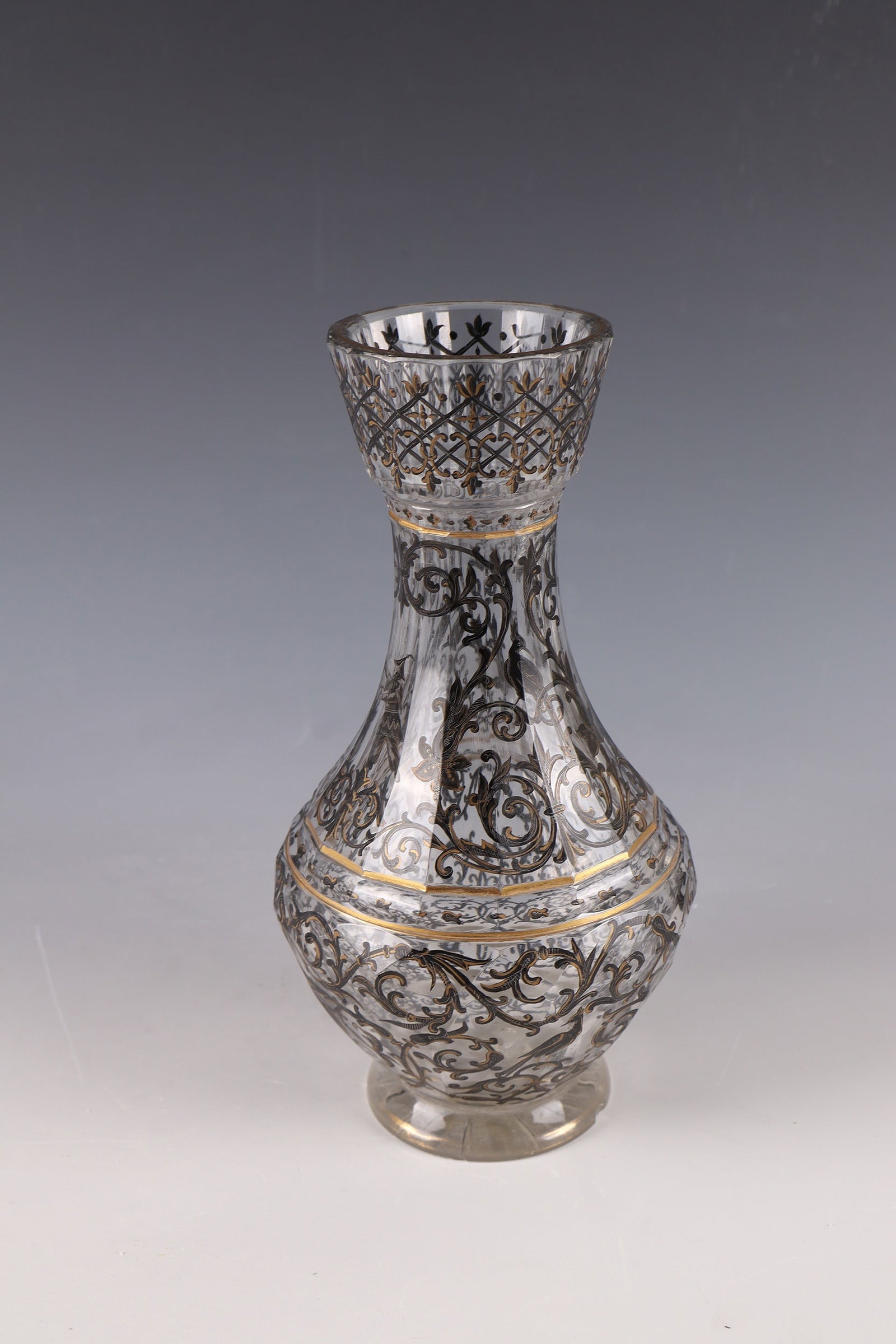 Vase with Chinoiserie (1 of 1)