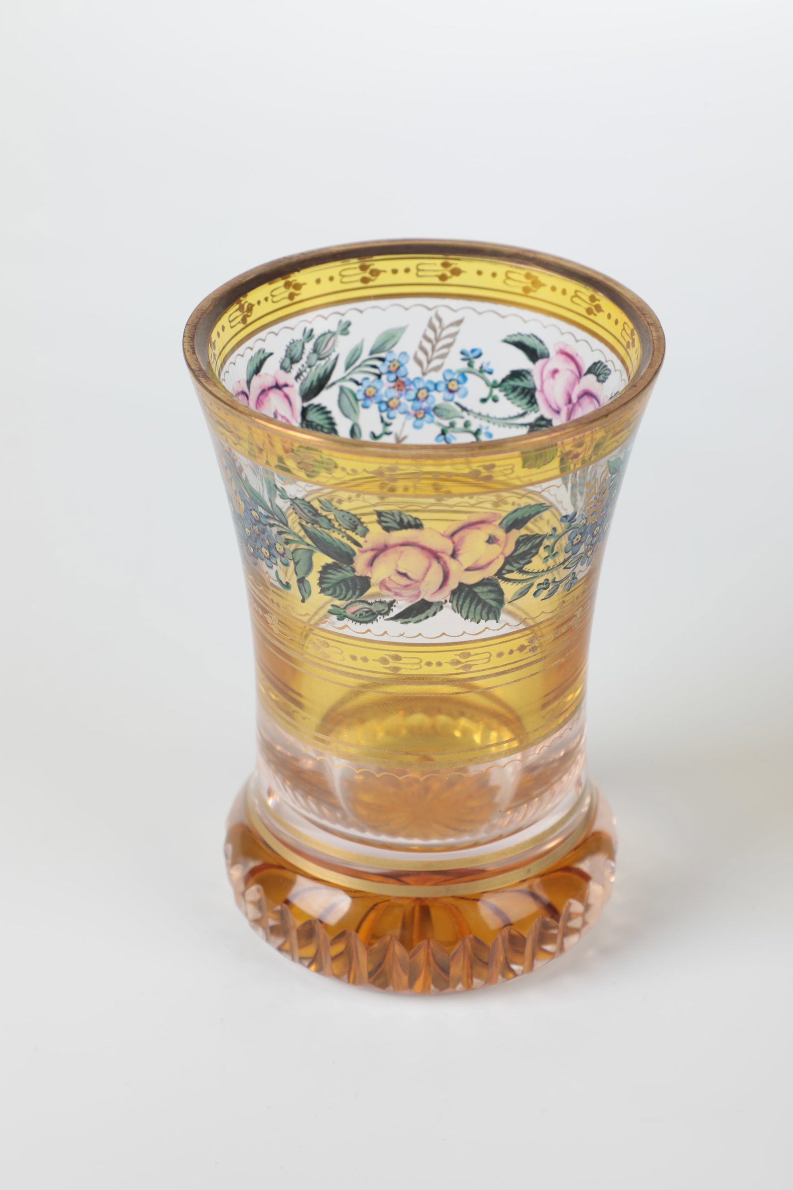 Ranft Mug in the Style of Kothgasser: Ranft beaker in the style of Kothgasser 19th/20th century Colourless, partly yellow-stained glass, bottom with notched star, Ranft zenkel. Circumferential border of finely painted rose and forget-me-n