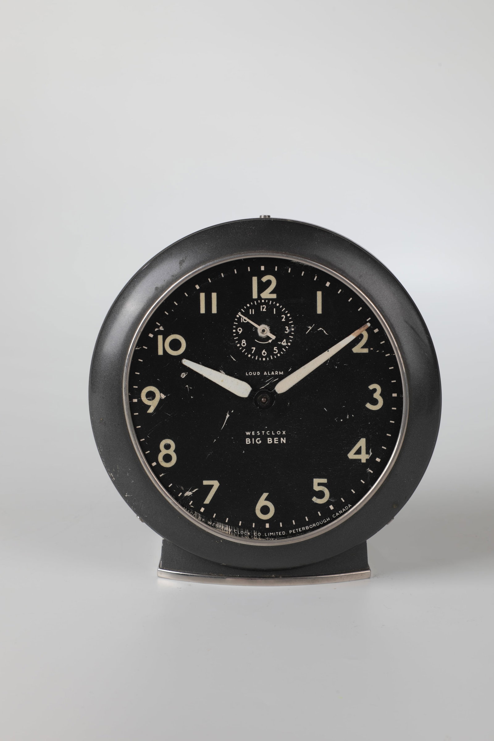 Alarm clock (1 of 1)