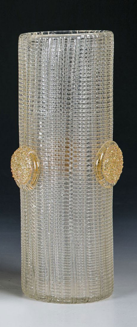 Stangenvase mit Appliken (1 of 1)