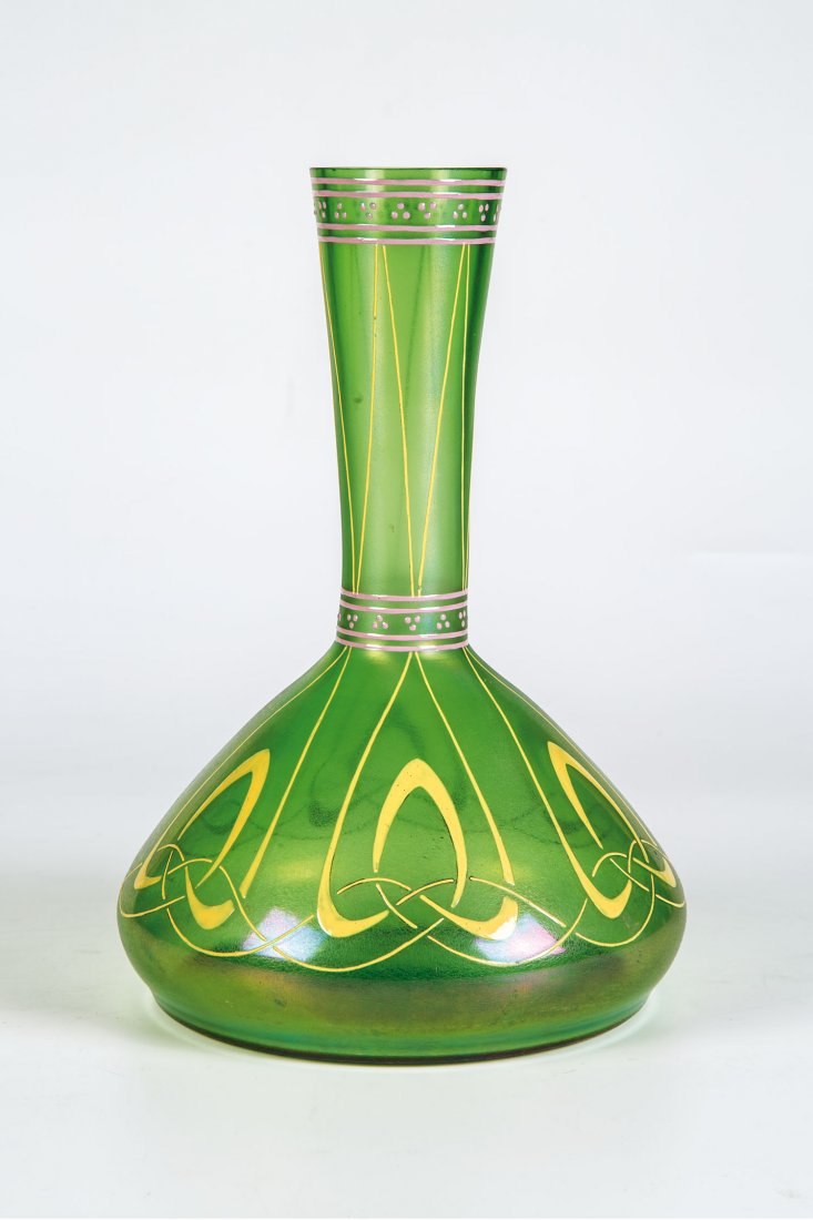 Langhalsvase (1 of 1)