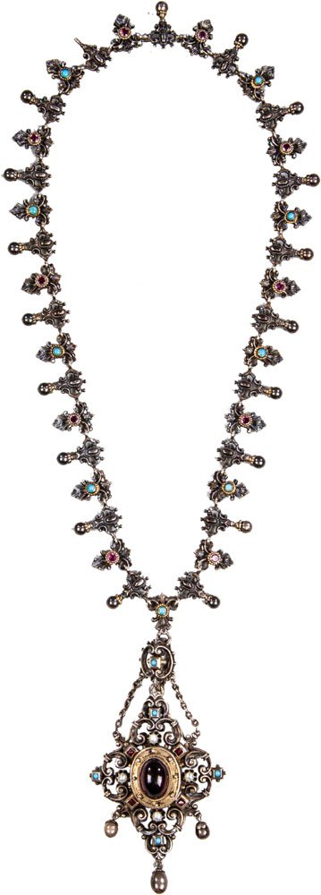 Neo-Renaissance-Collier (1 of 1)