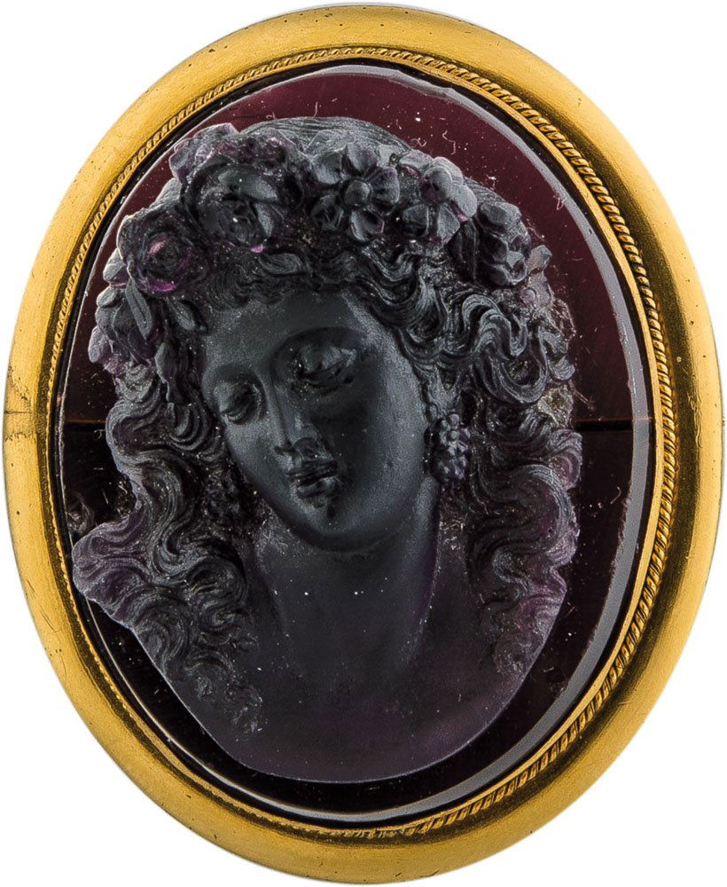 Kameen-Brosche (1 of 1)