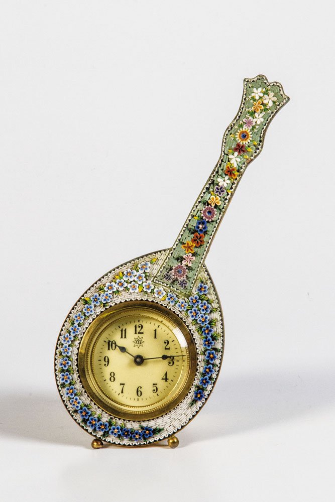 Tischuhr mit Mikromosaik (1 of 1)