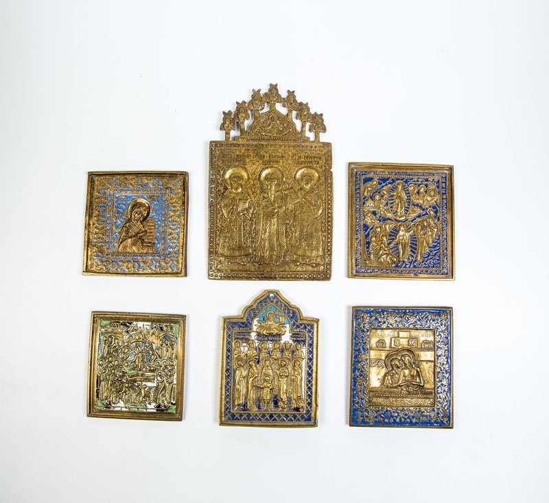 Sechs Bronzeikonen (1 of 1)